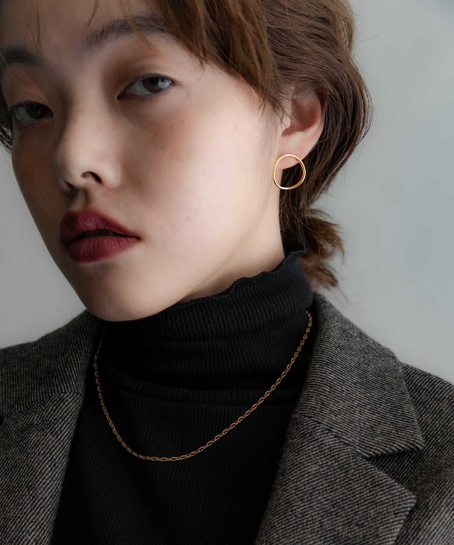 SMELLY so’　curved circle pierce GLD -
