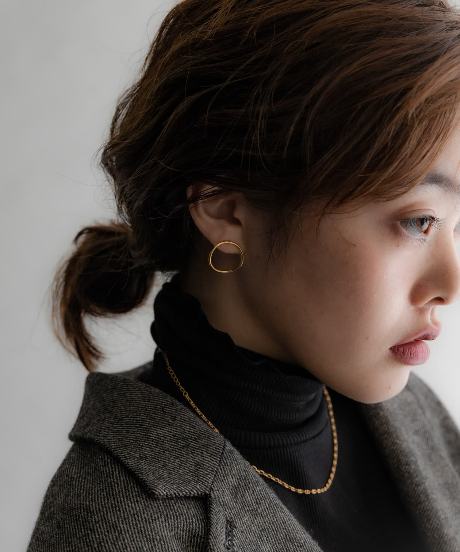SMELLY so’　curved circle pierce GLD -