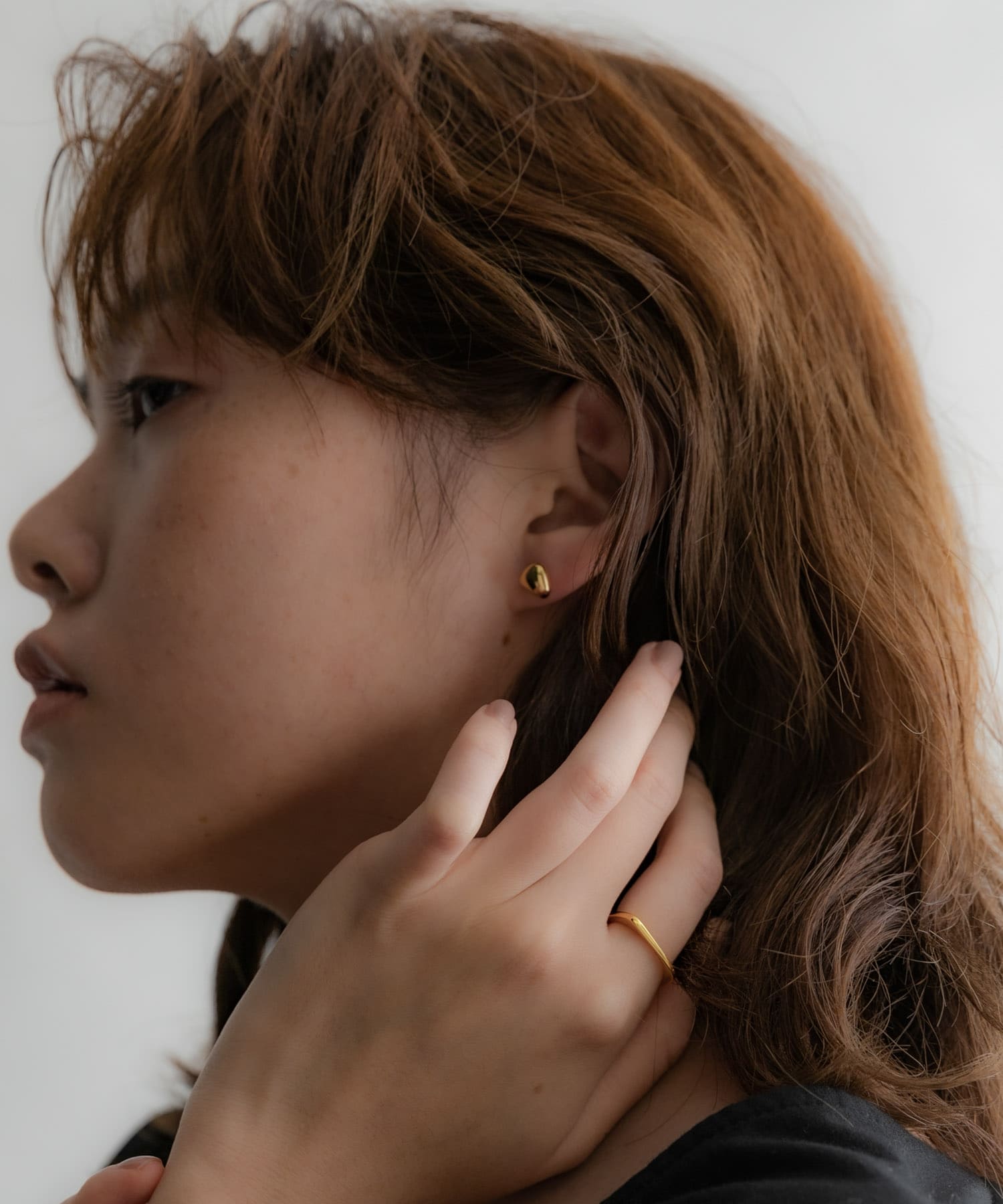 SMELLY so’　grain pierce GLD -