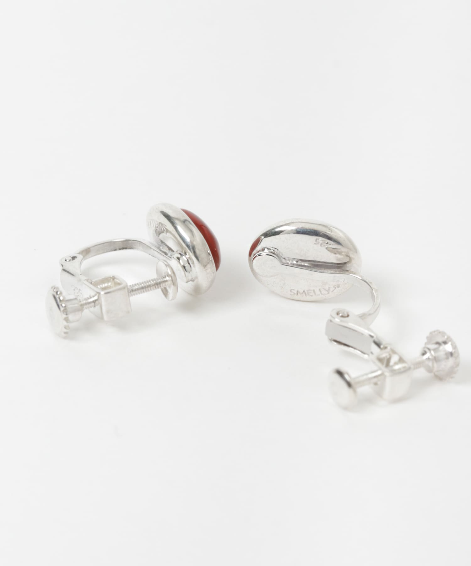 SMELLY so’　carnelian oval earring SL/RE -