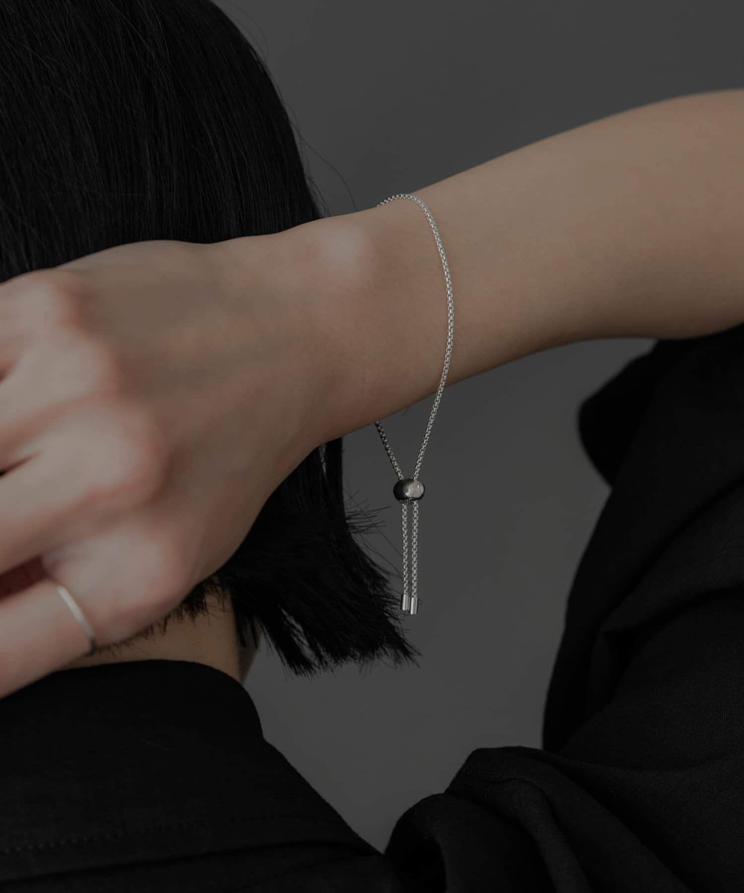 SMELLY so’　pellet loop bracelet SLV -