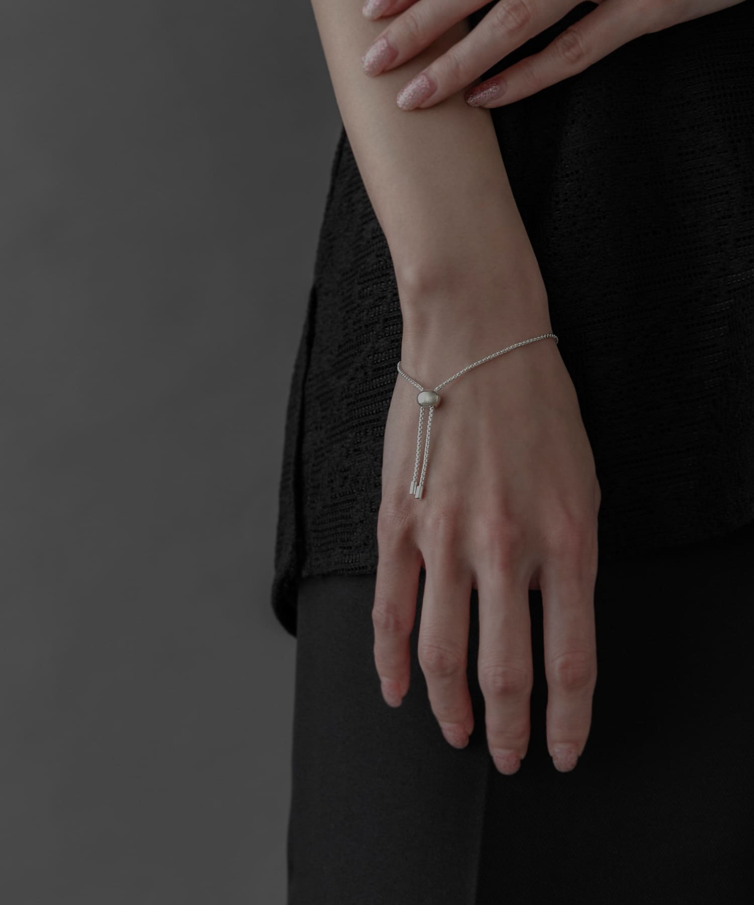 SMELLY so’　pellet loop bracelet SLV -