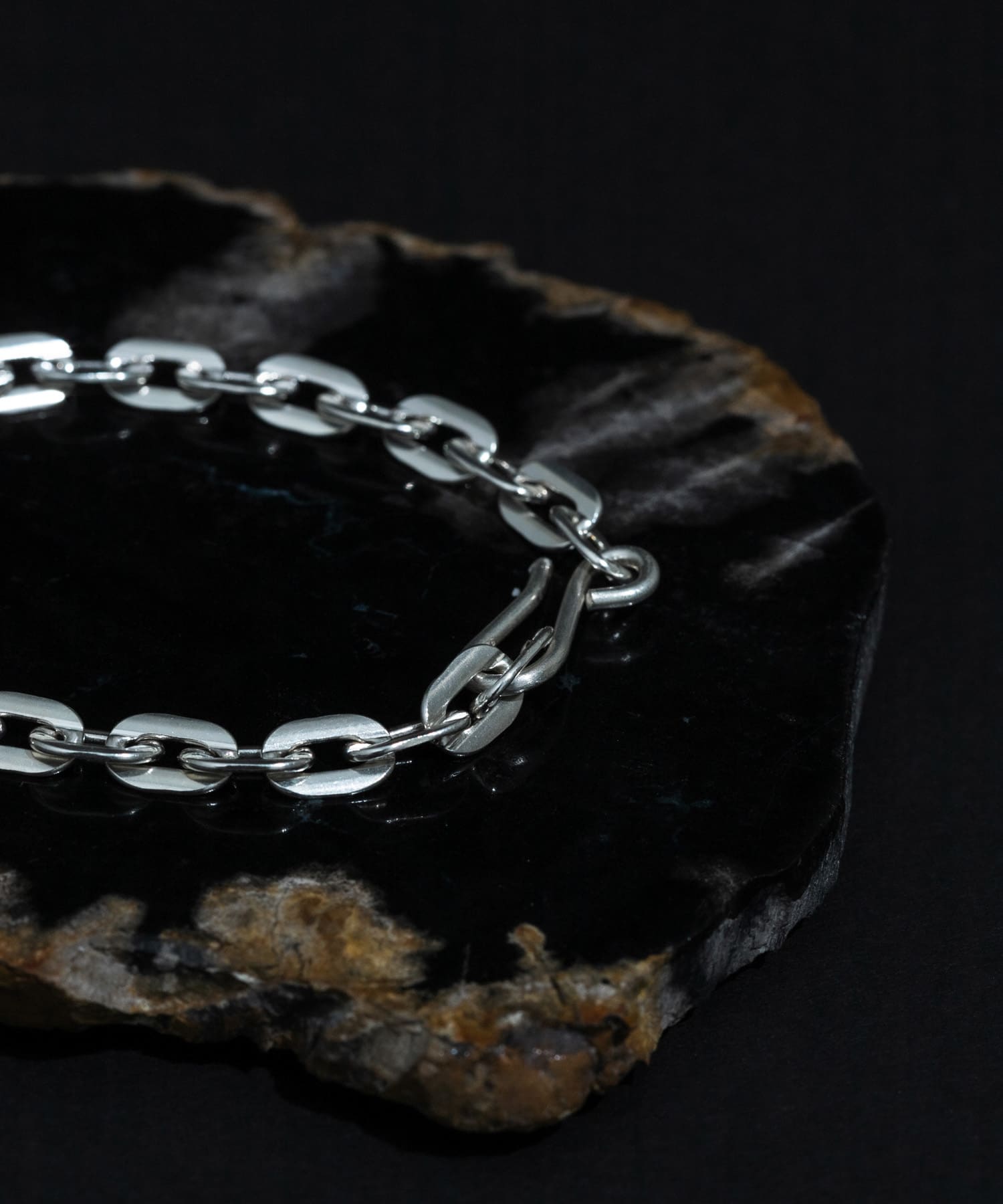 SMELLY so’　oval chain bracelet SLV -