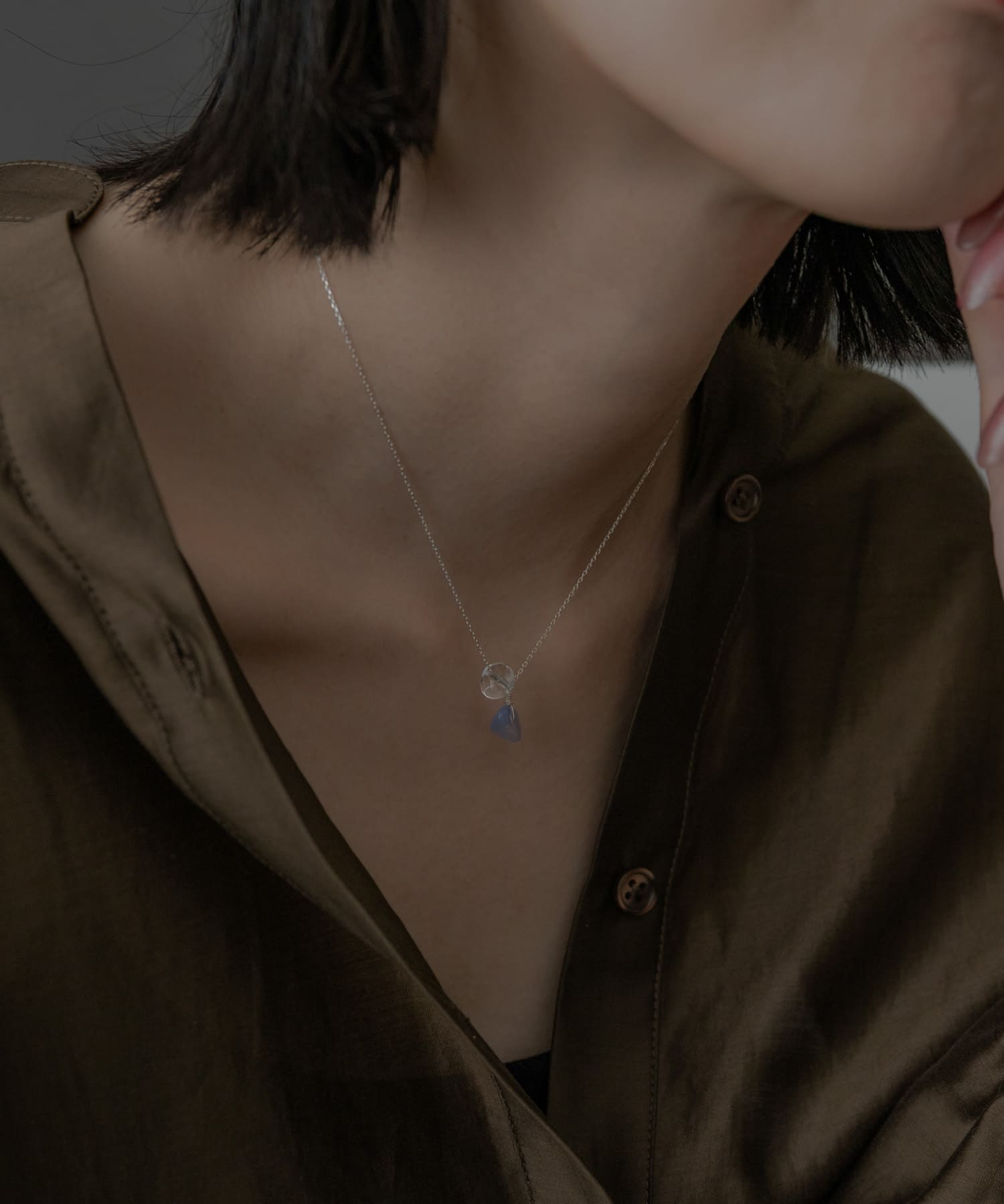 SMELLY so’　blue chalcedony  necklace SLV -