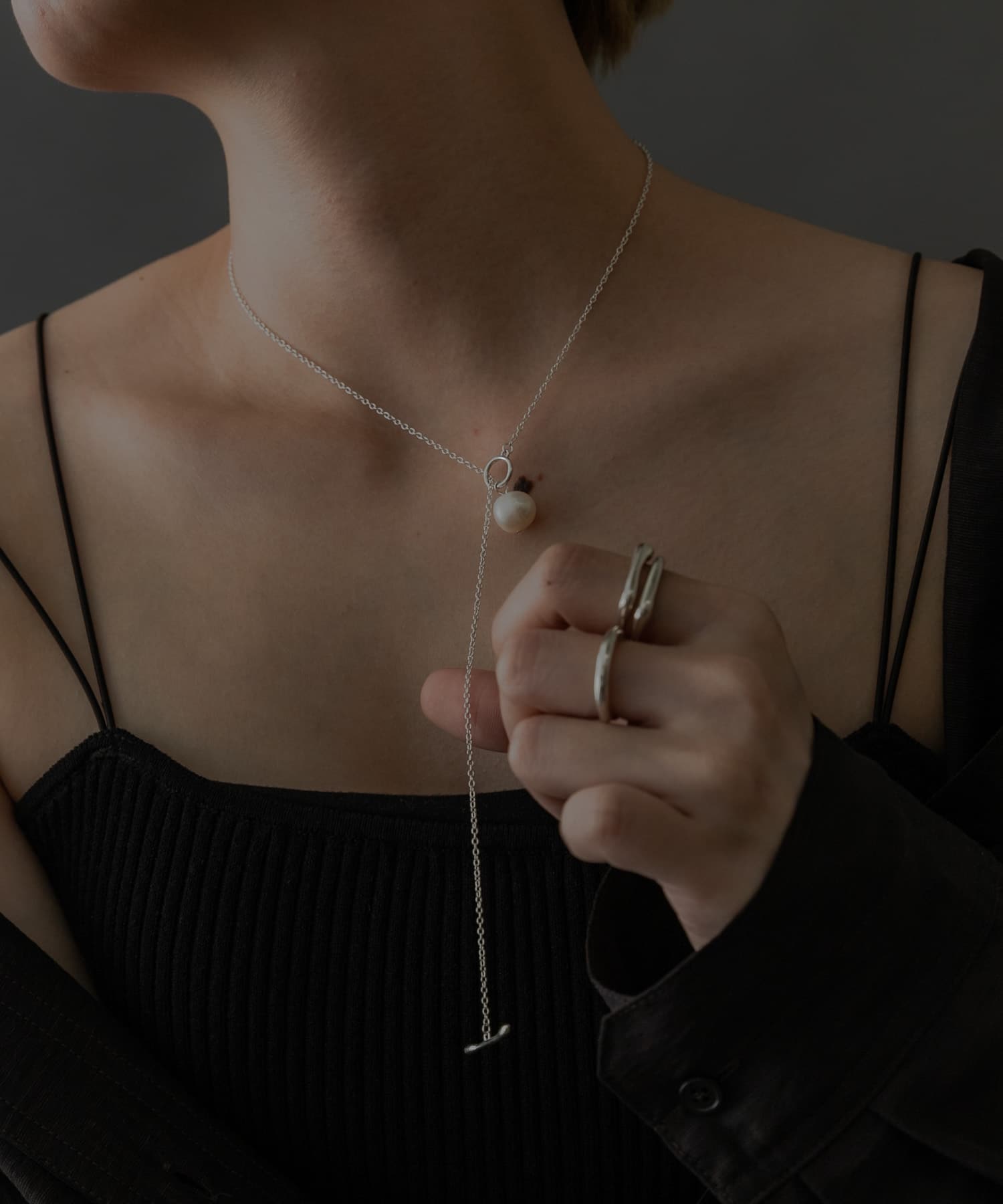 SMELLY so’　pearl mantel necklace