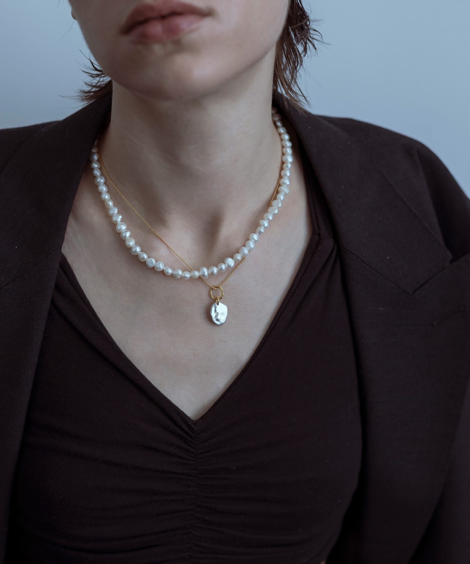 SMELLY so’　pearl hook necklace IVO -
