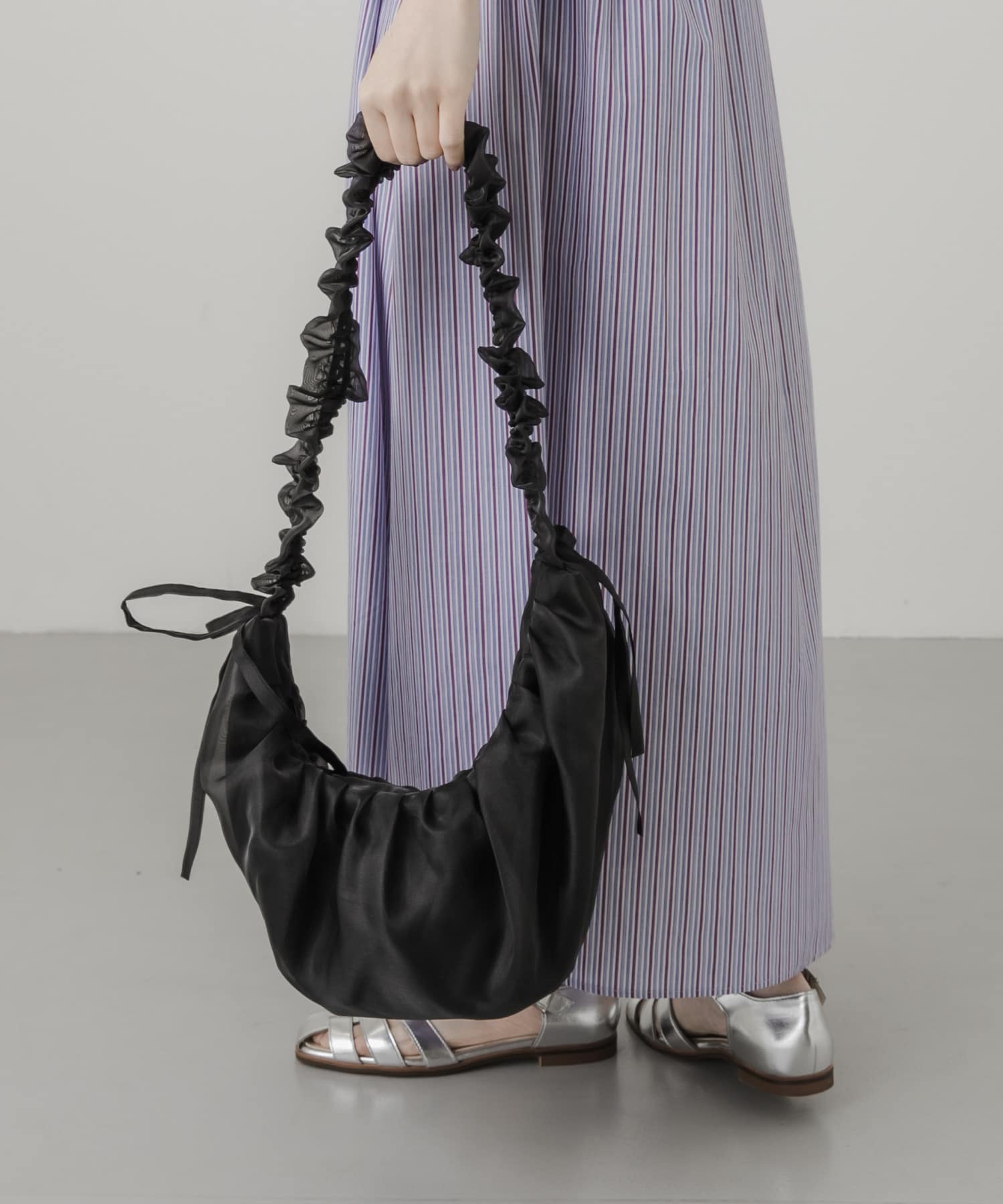 フリルギャザーリボンショルダーバッグ BLK -