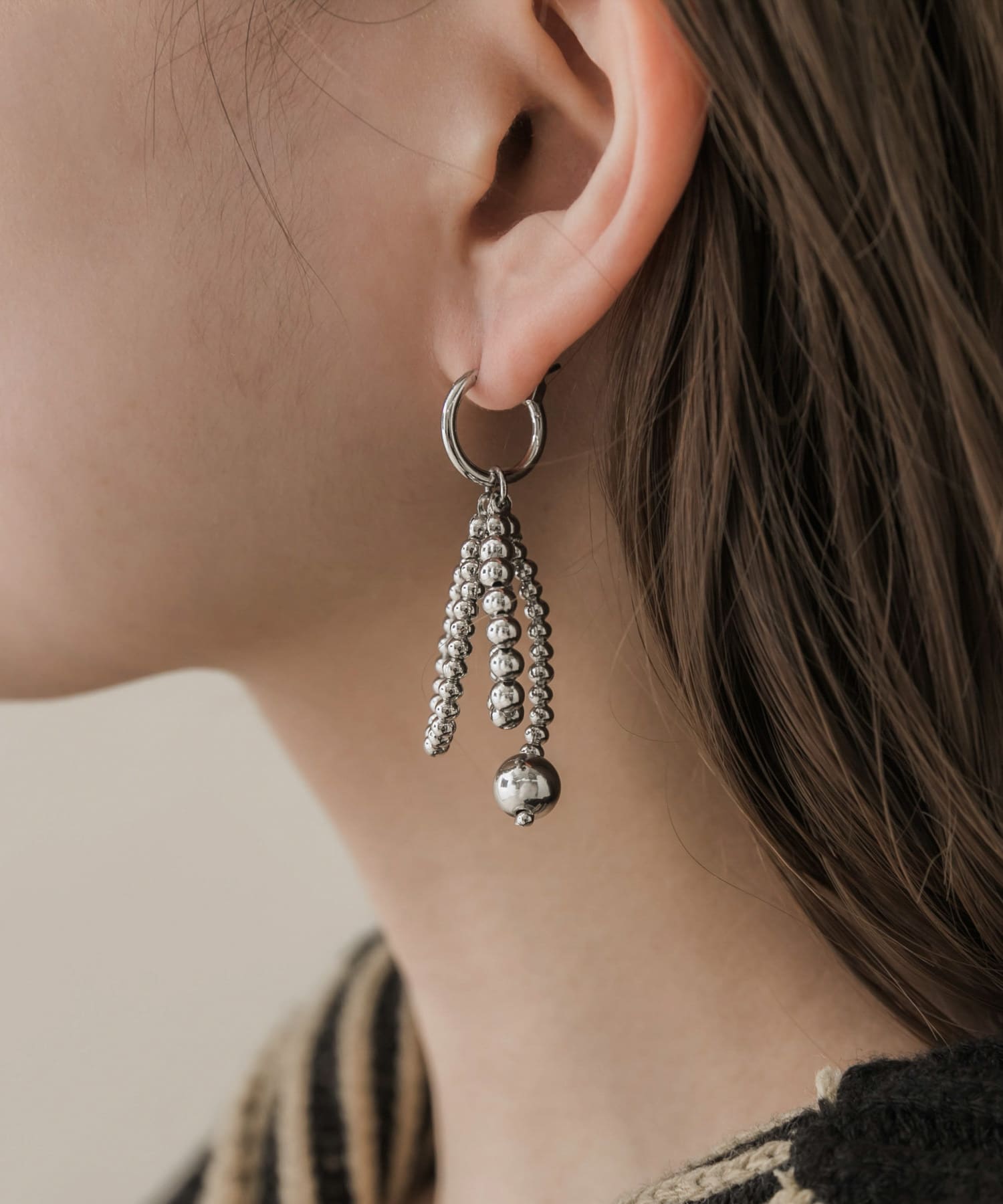 メタルボールアシメピアス SLV -