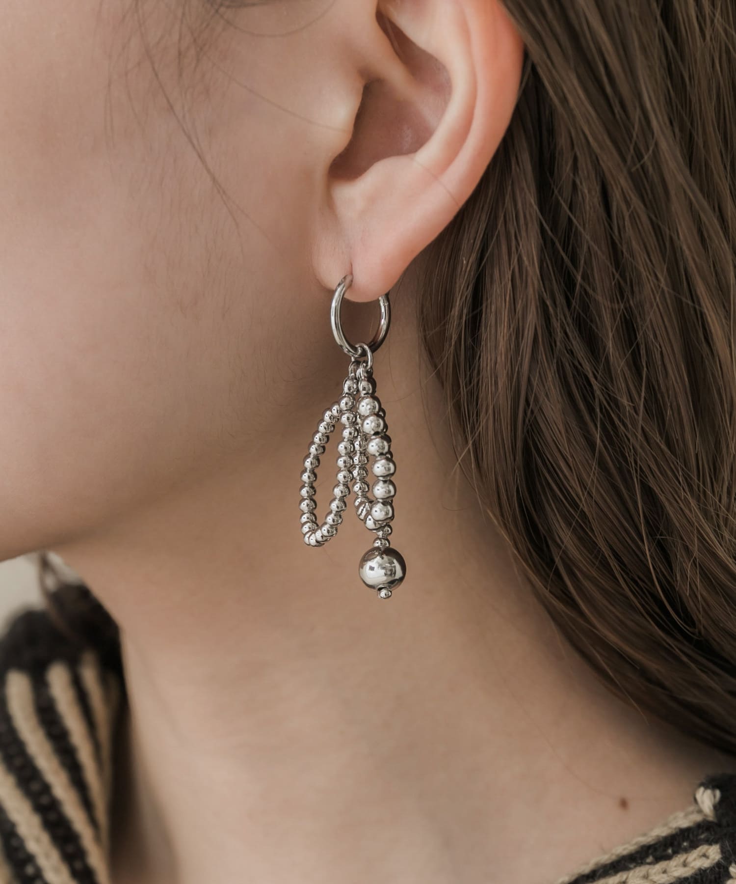 メタルボールアシメピアス SLV -