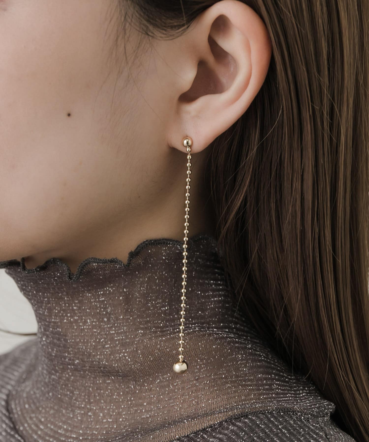ボールチェーンロングピアス GLD -