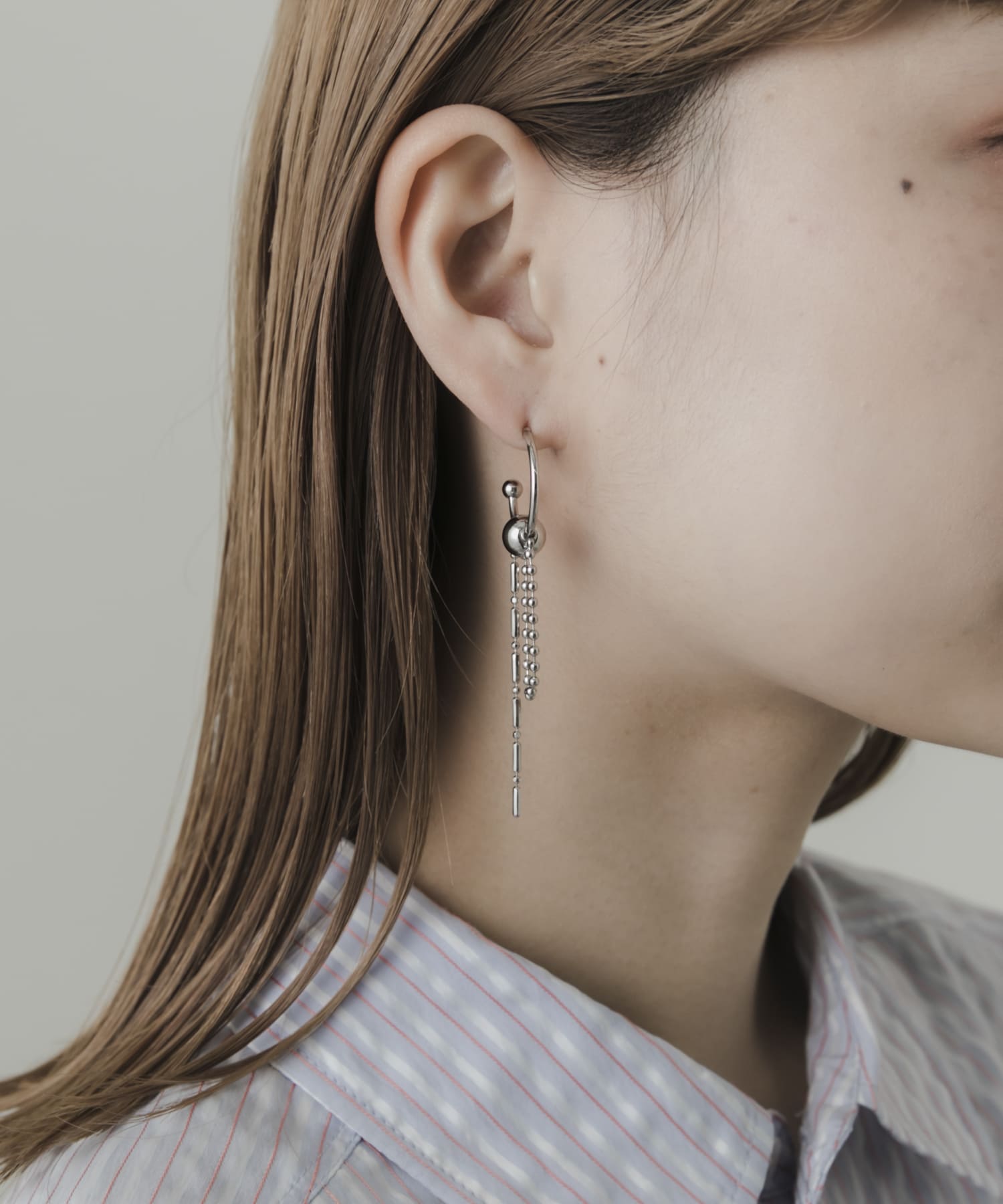 チェーンコンビアシンメトリーピアス SLV -