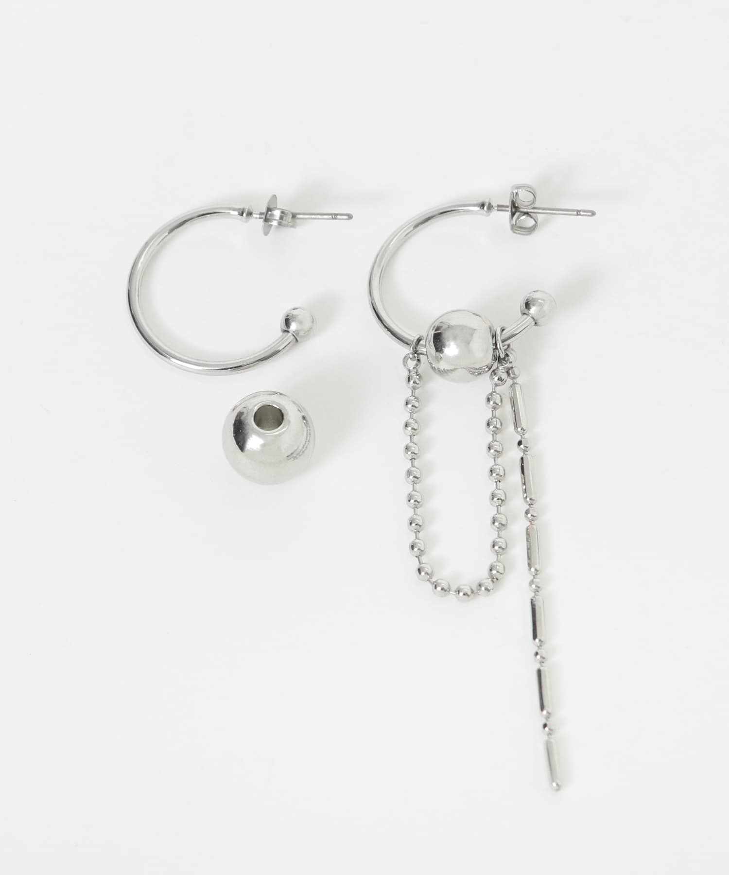 チェーンコンビアシンメトリーピアス SLV -