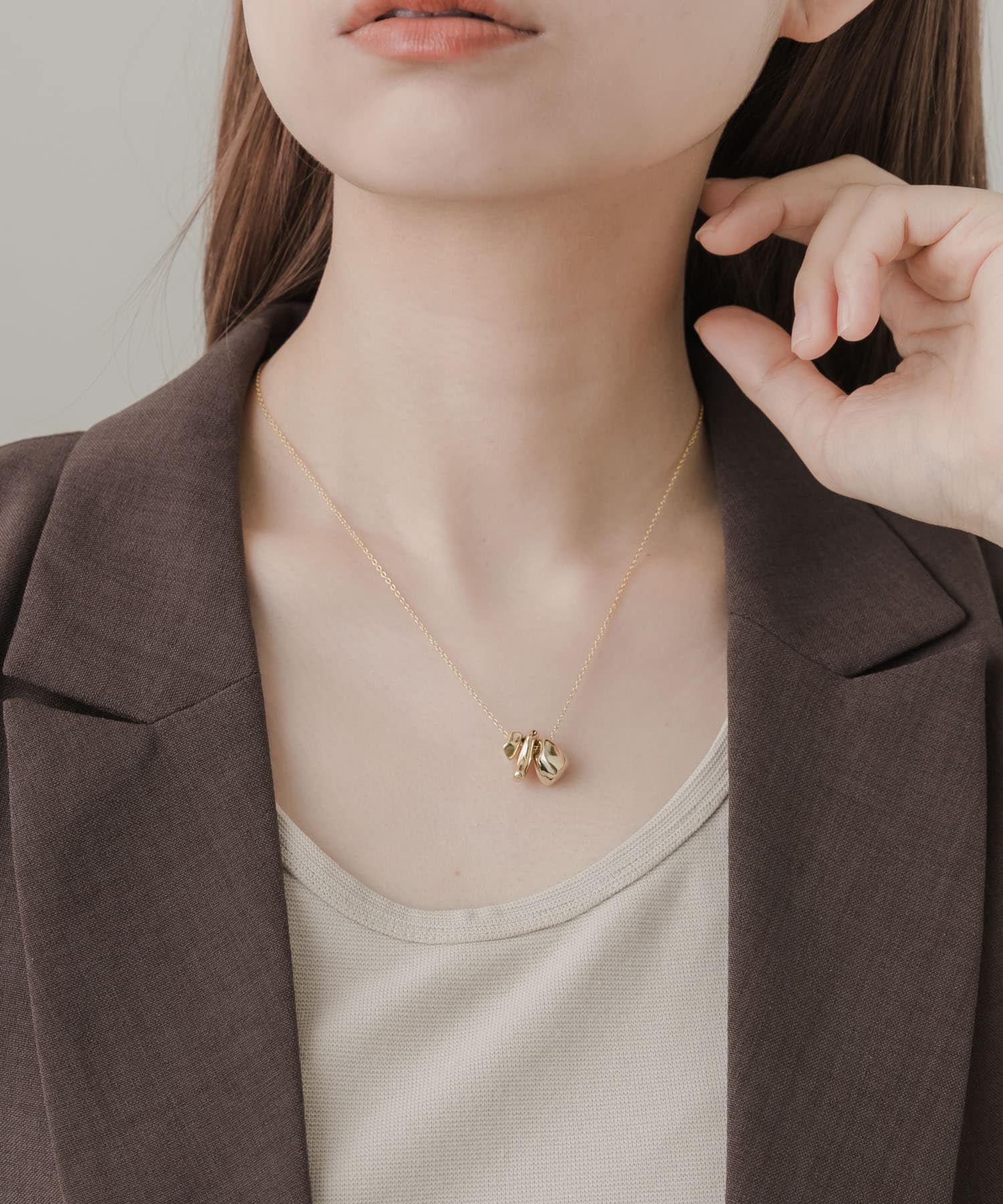 スリーニュアンストップネックレス GLD -