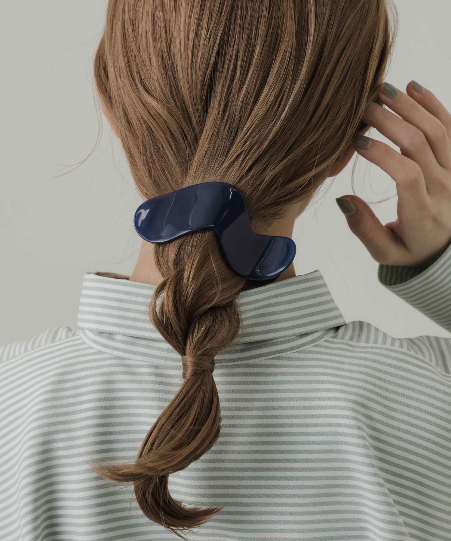 ウェーブヘアクリップ BLU -