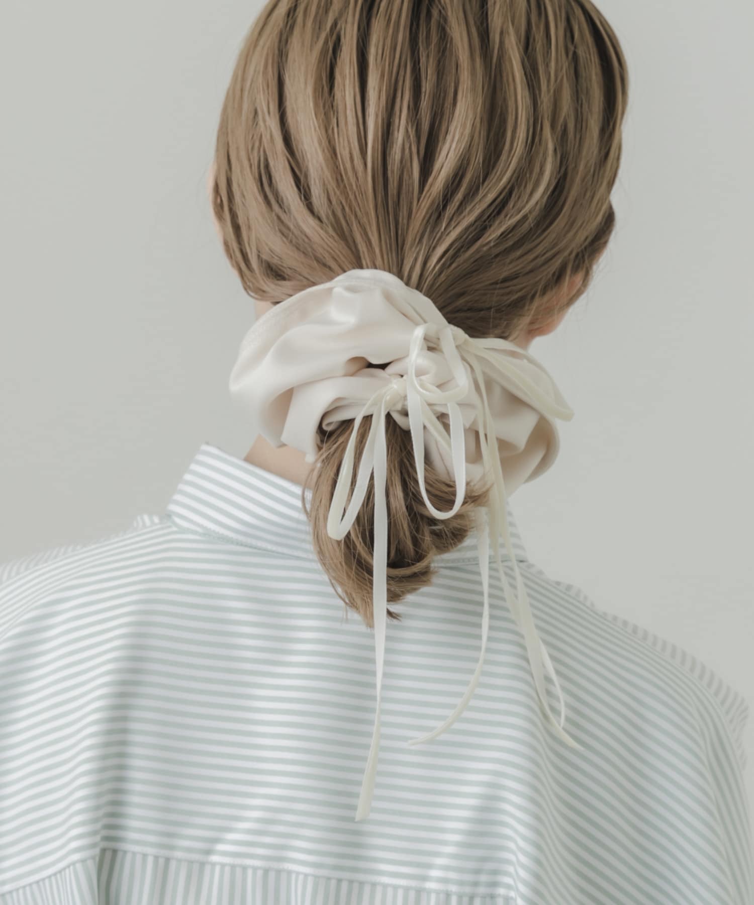 ドローコードボリュームシュシュ IVO -