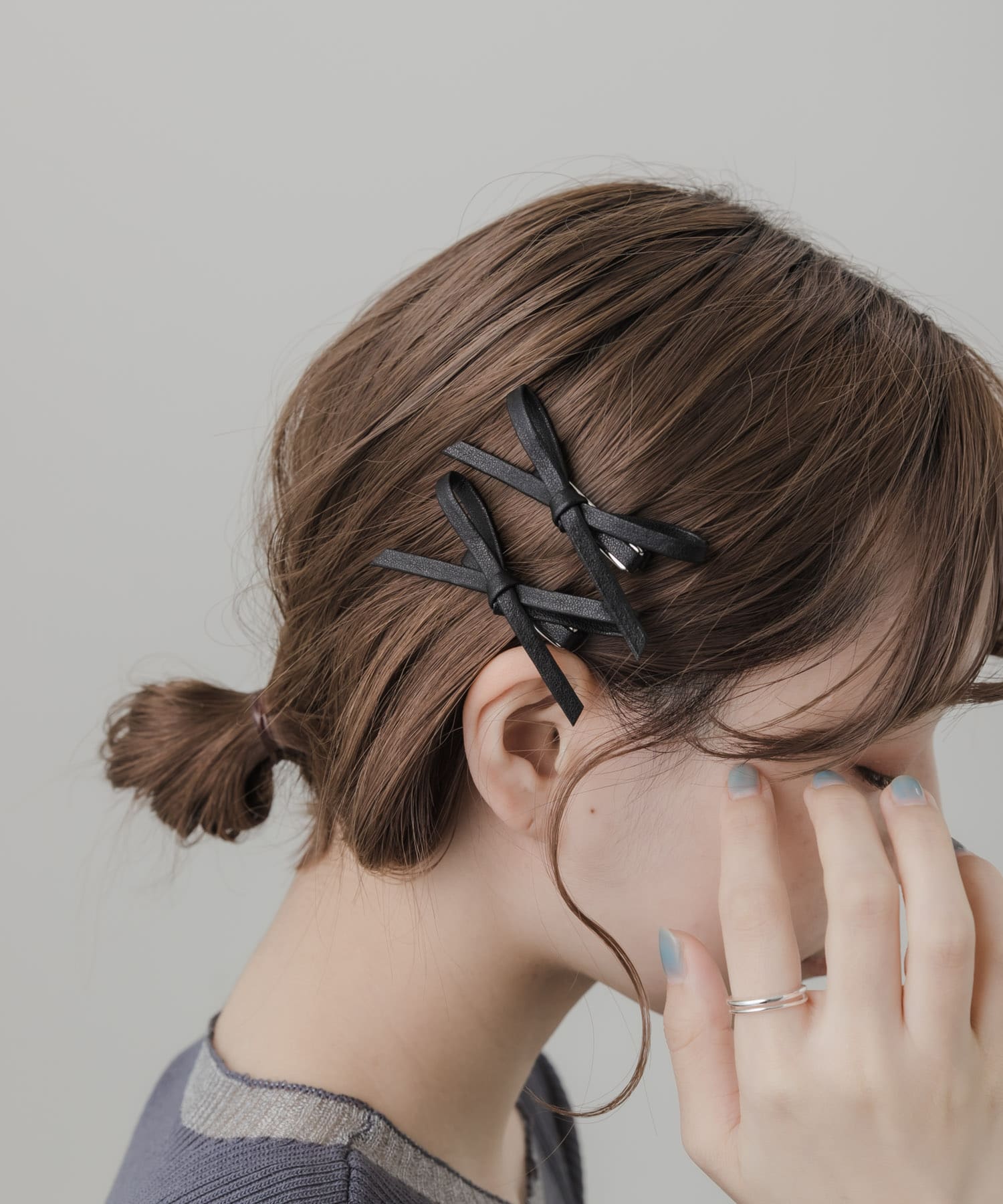 フェイクレザーリボン2セットピン BLK -