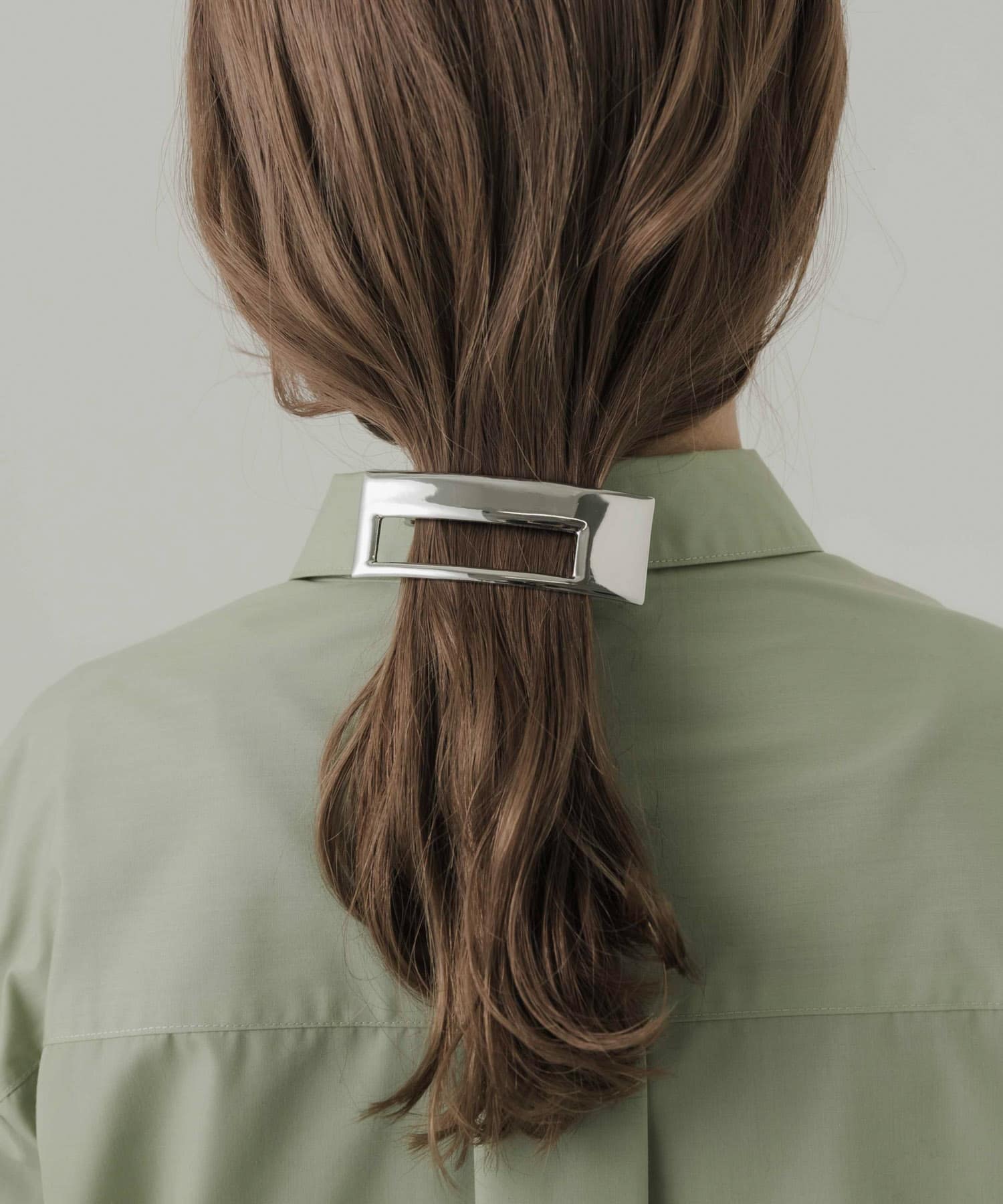 スクエアカットアウトバレッタ SLV -