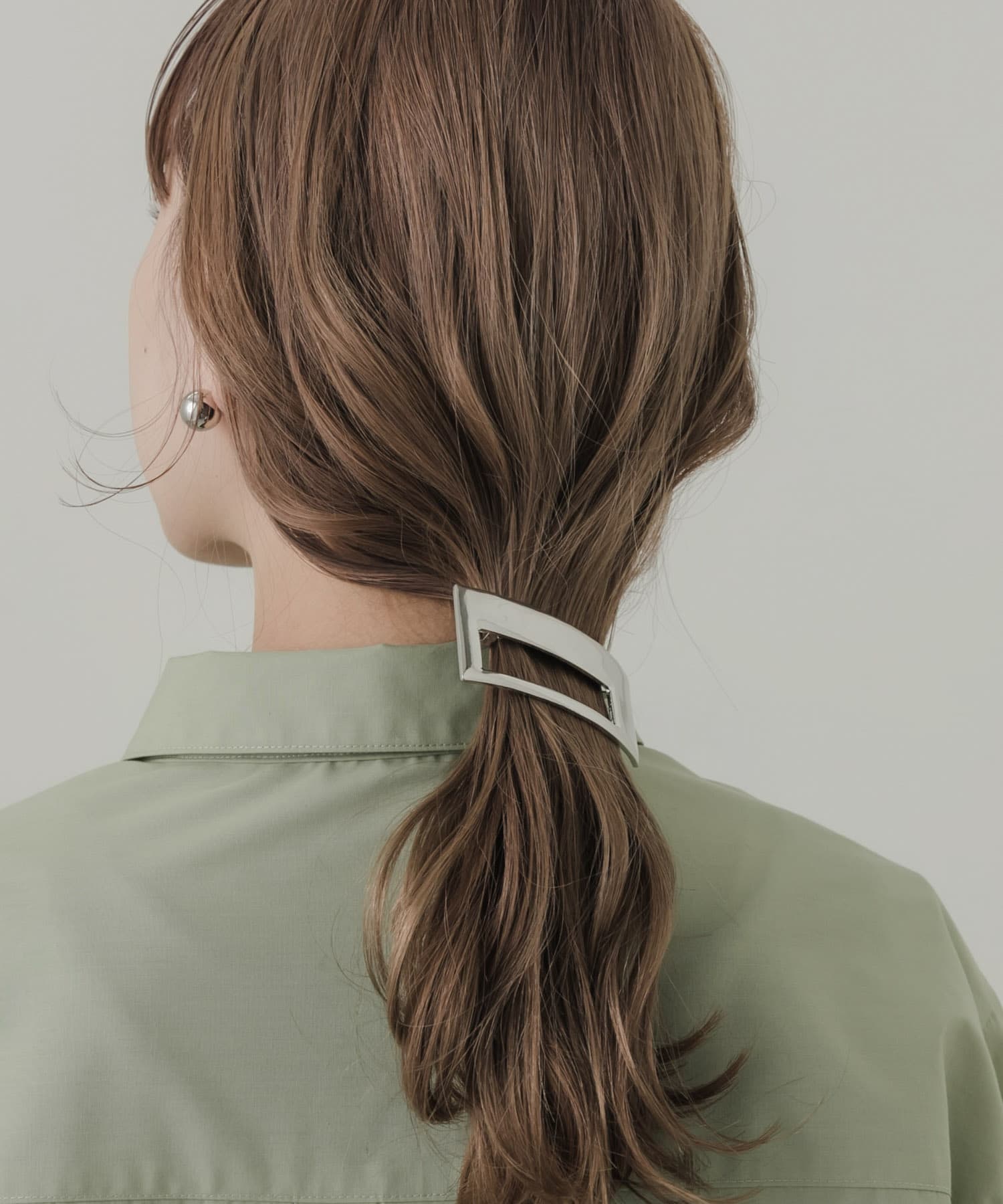 スクエアカットアウトバレッタ SLV -