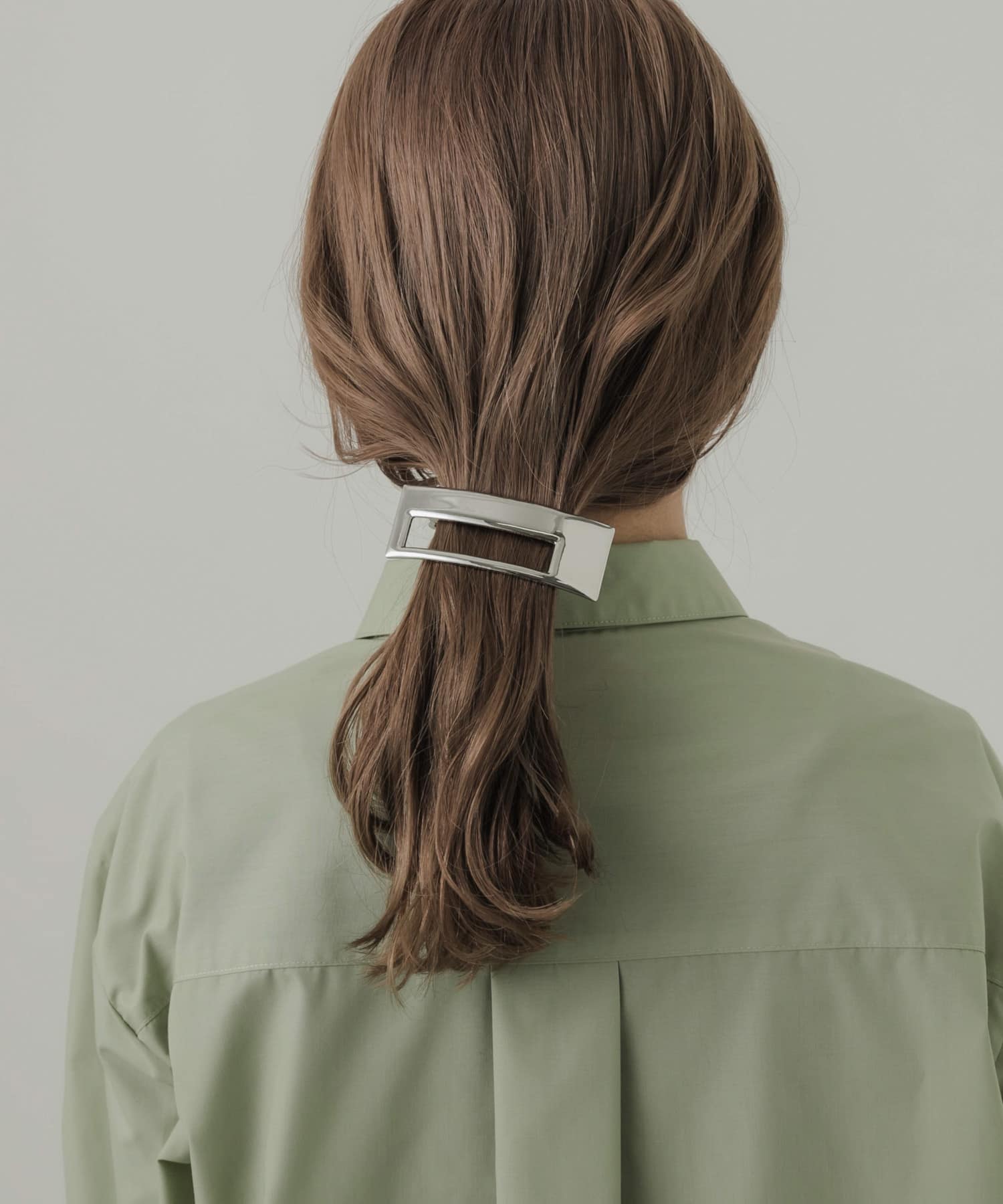 スクエアカットアウトバレッタ SLV -