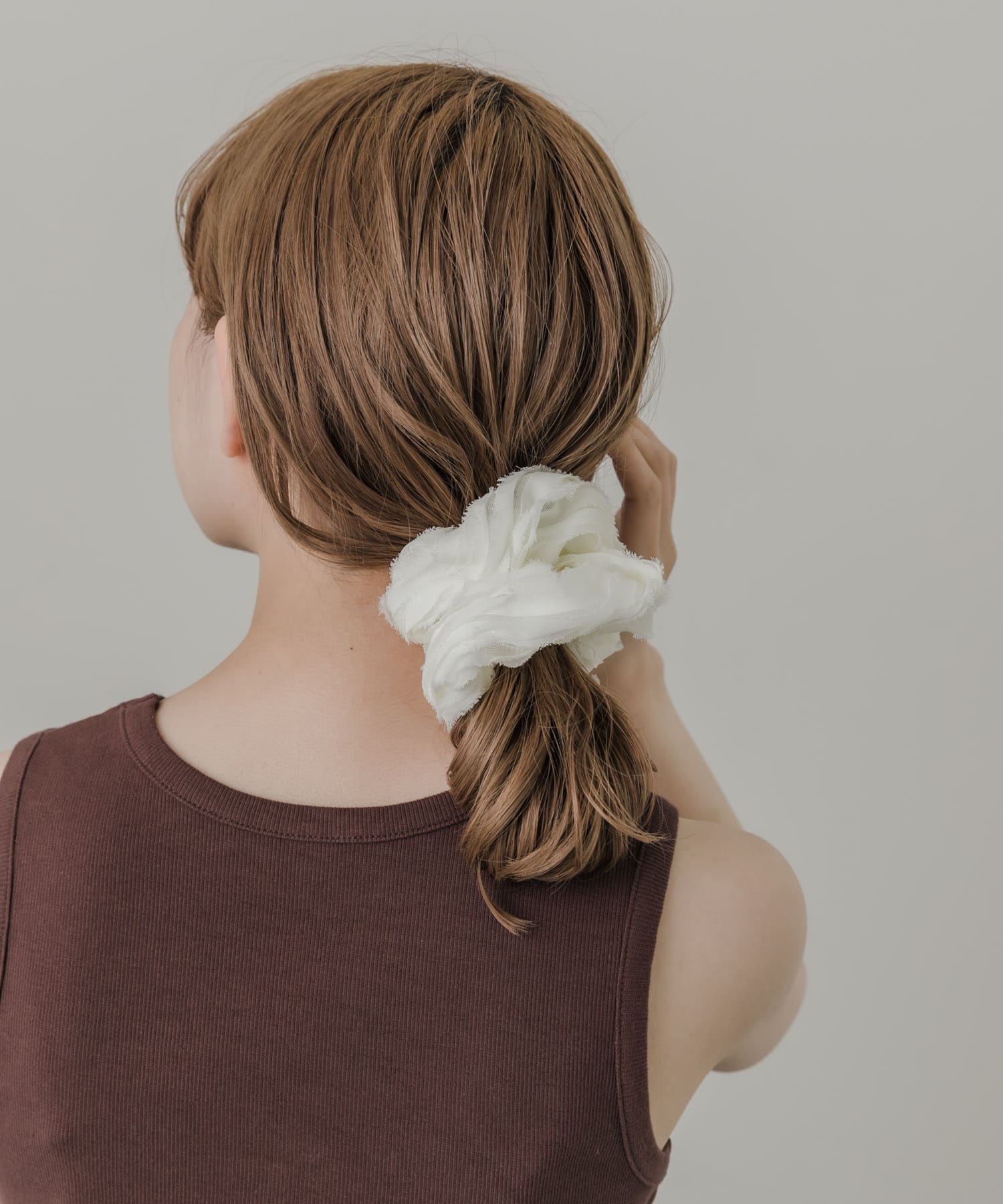 チュールカットオフシュシュ IVO -