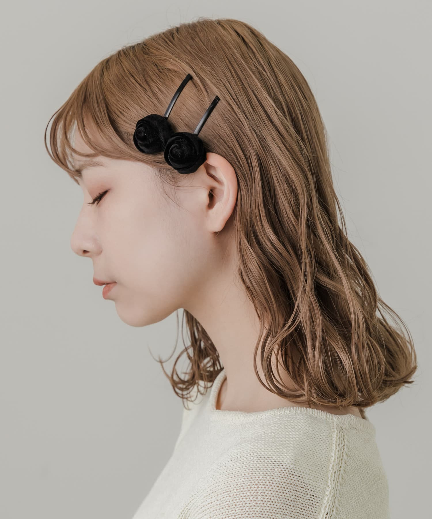 ベロアローズ2セットピン BLK -