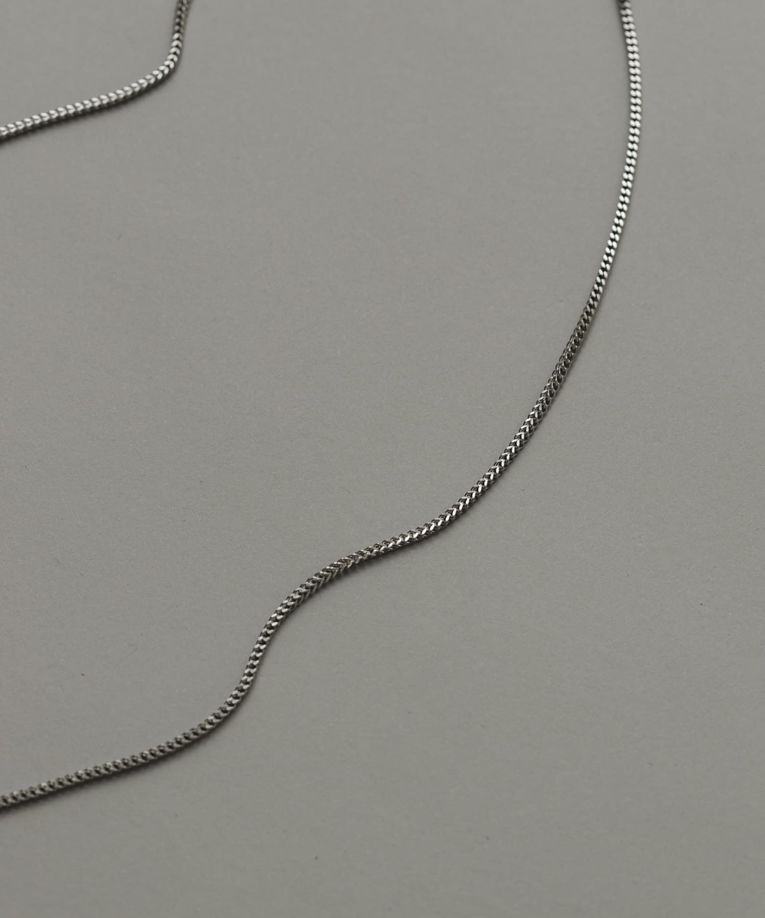 ステンレススィンキヘイチェーンネックレス SLV -