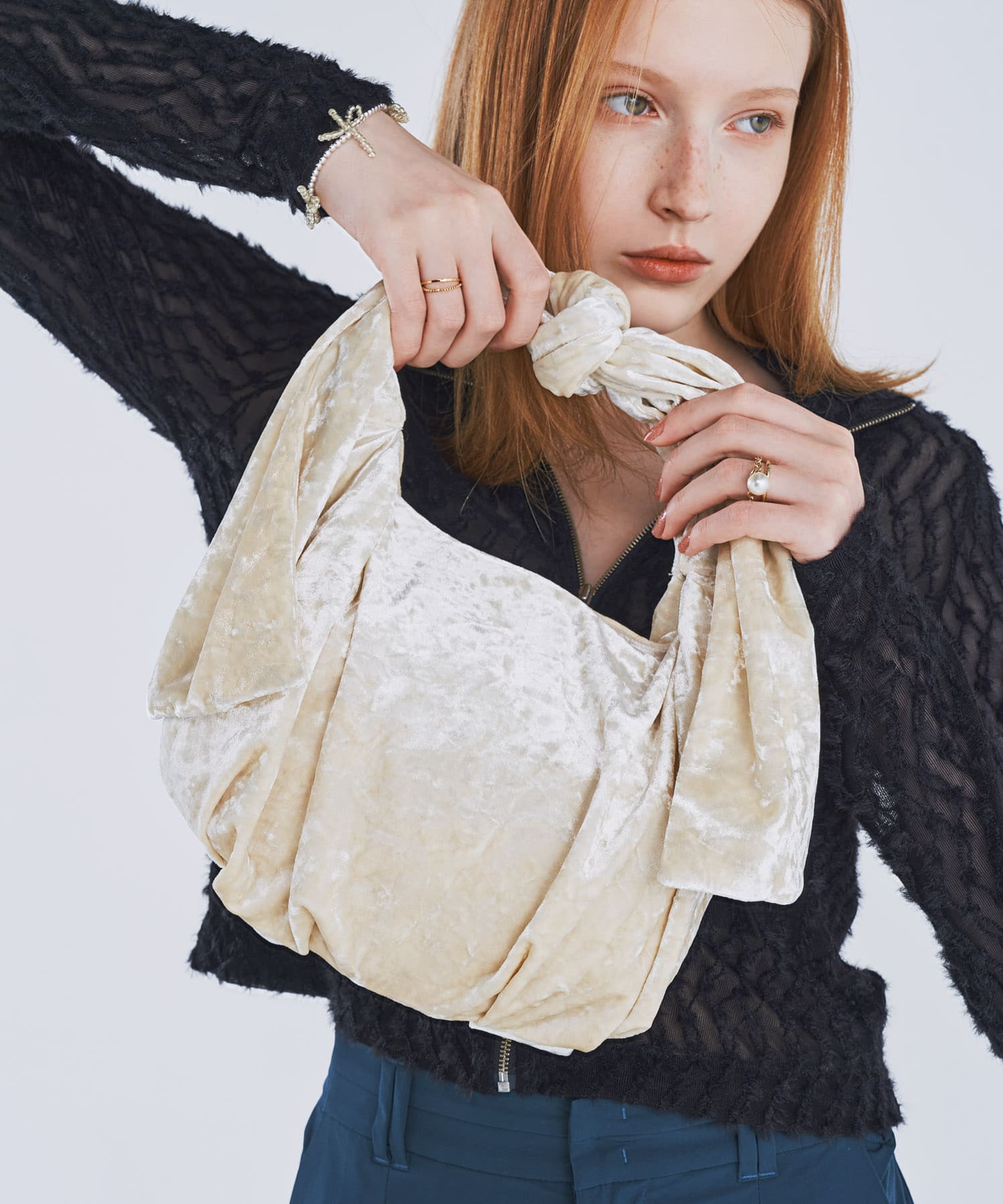 ベロアリボンバッグ BEG -