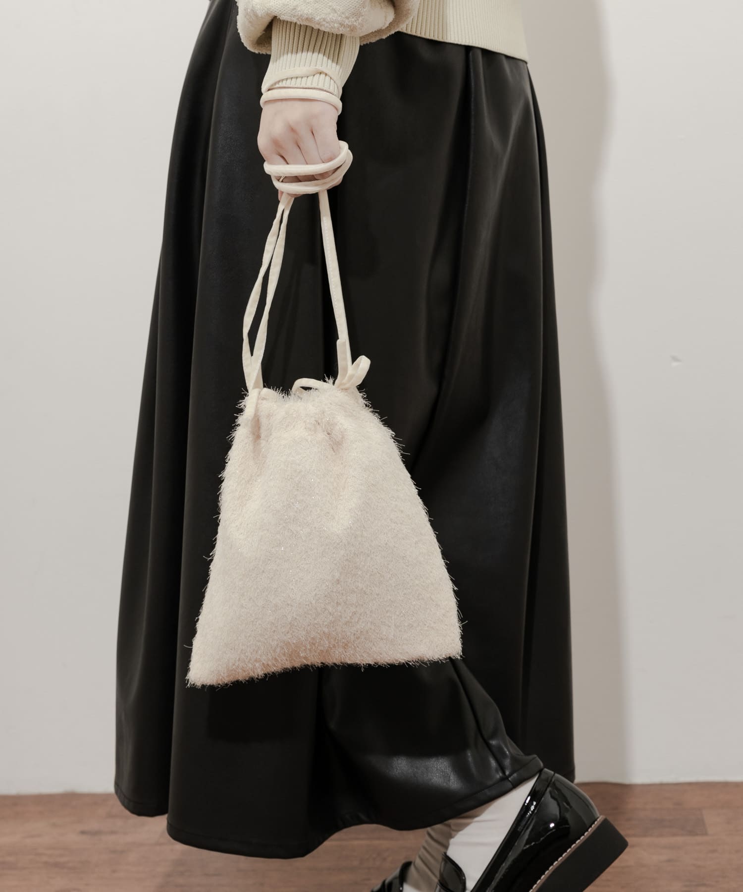 フリンジリボンキンチャクバッグ IVO -