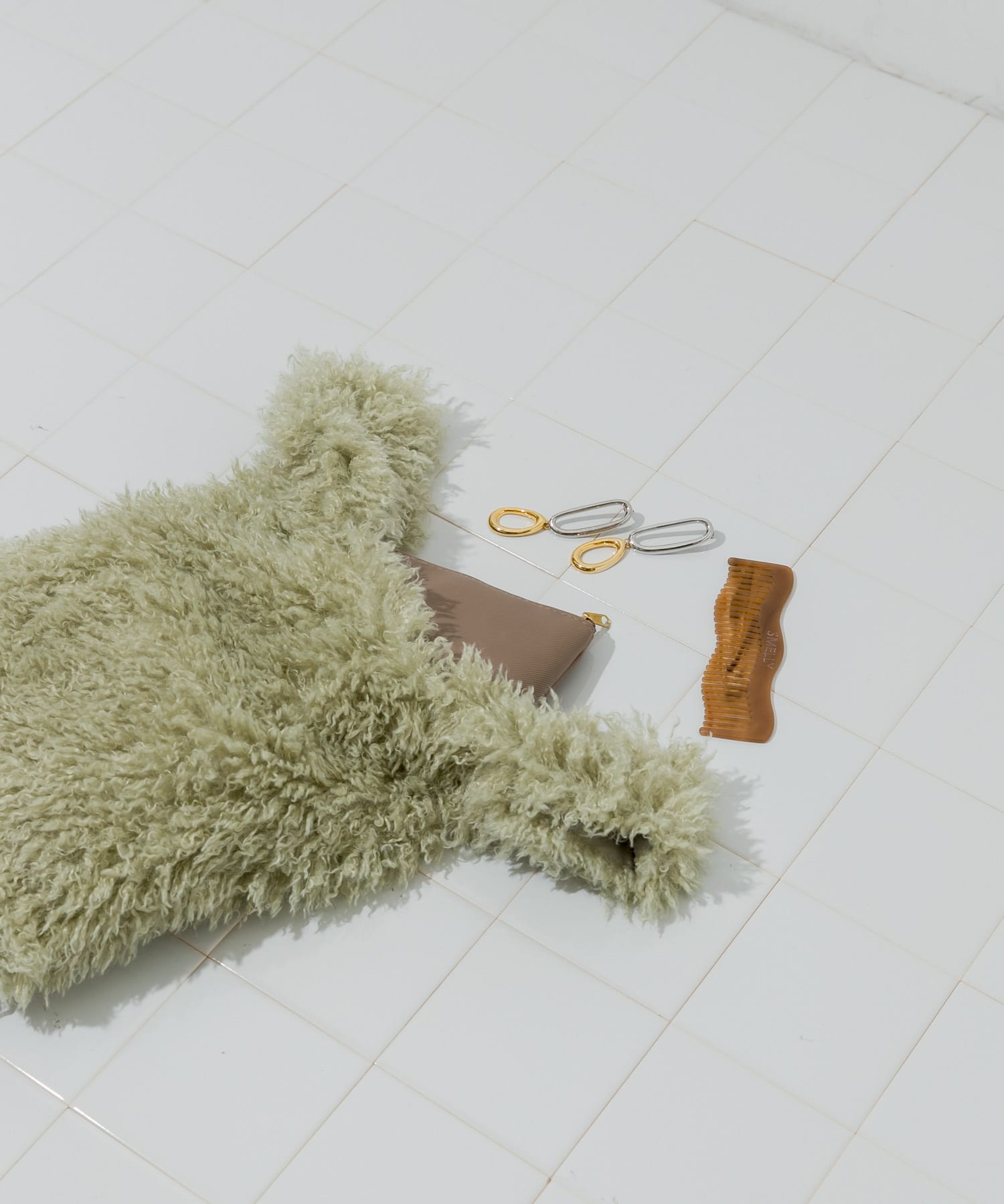 シャギーボリュームバッグ MNT -