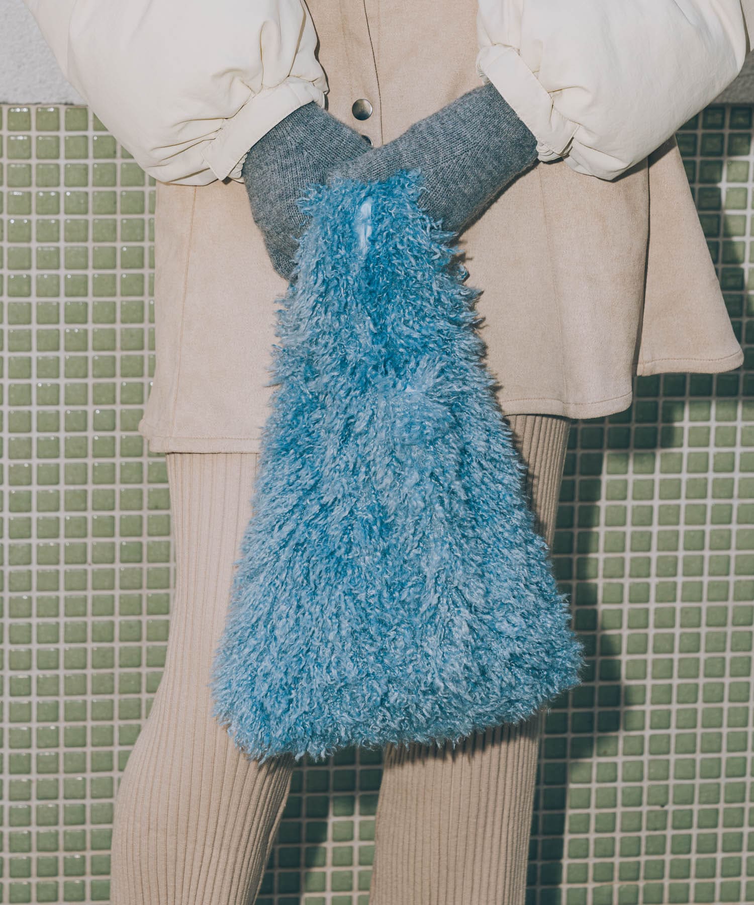 シャギーボリュームバッグ BLU -