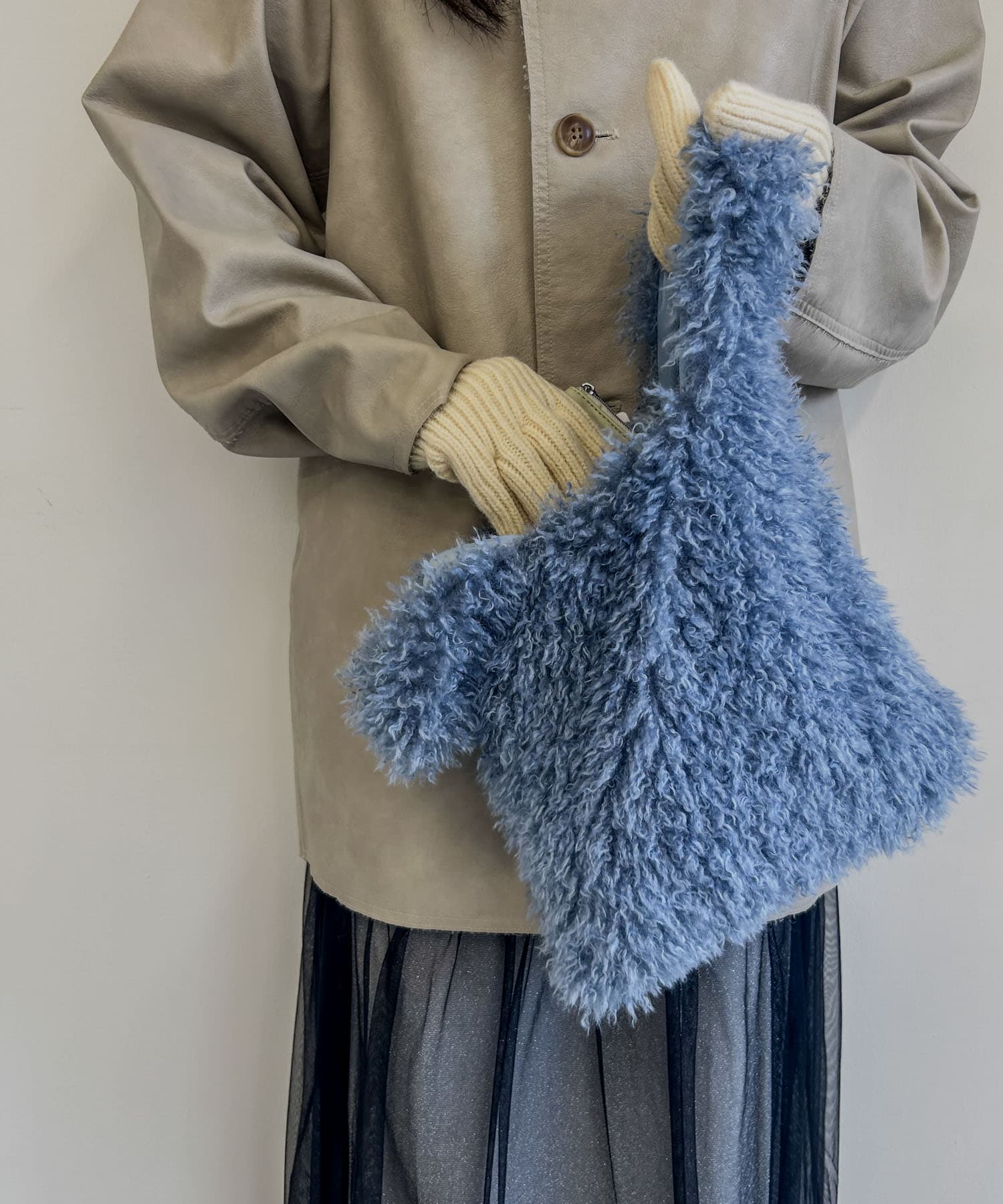 シャギーボリュームバッグ BLU -