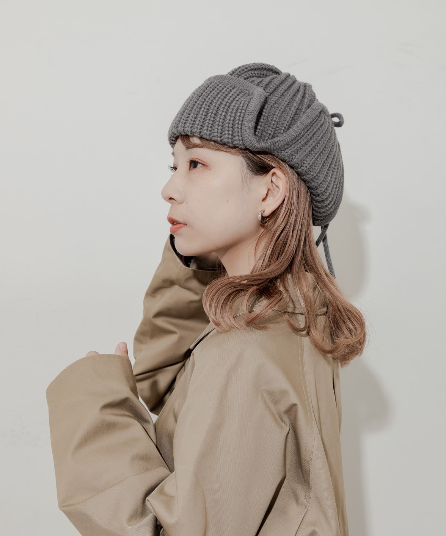 着用カラー：GRY(グレー)