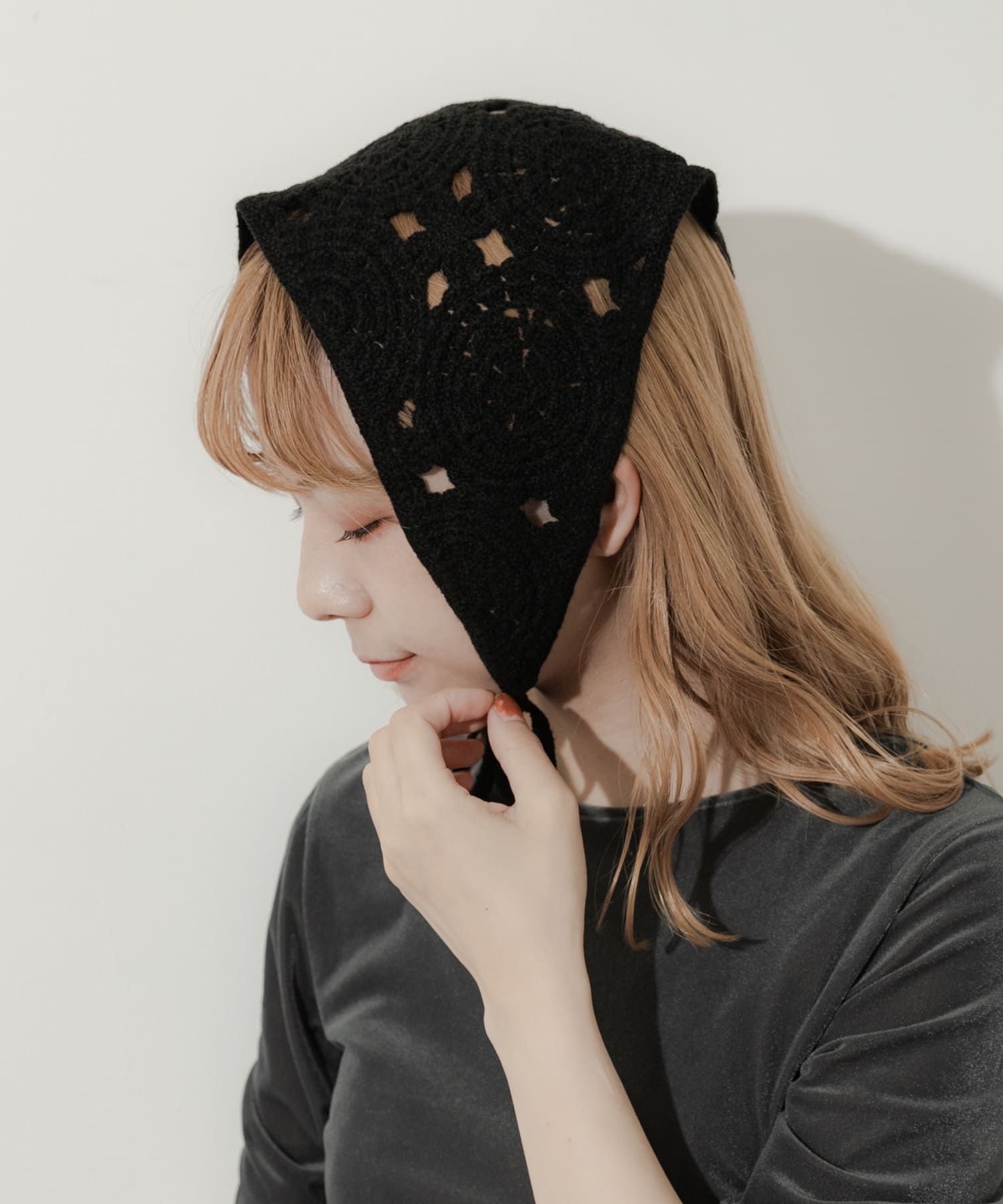 クロシェバブーシュカ BLK -