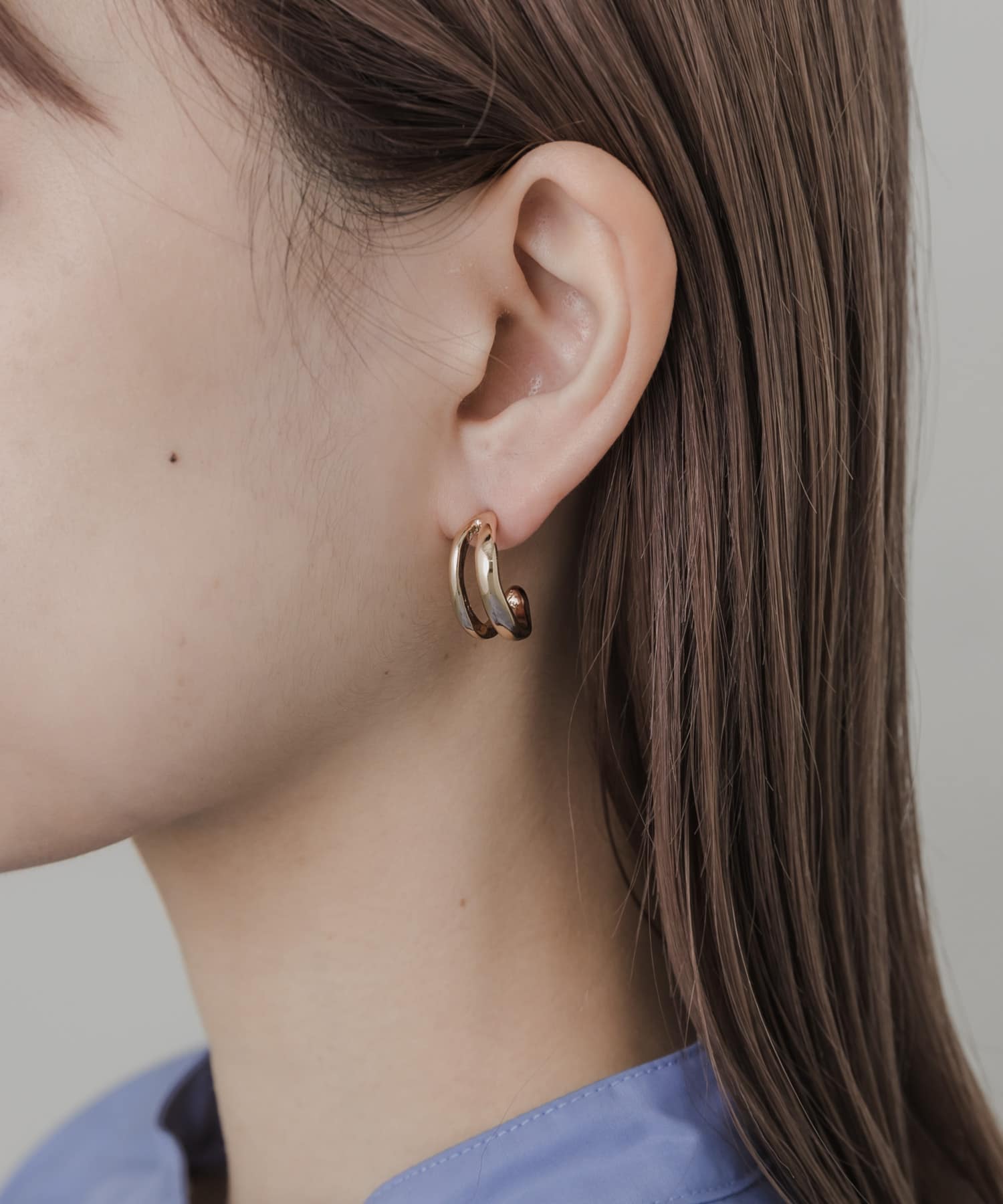ツインラインムーンピアス GLD -