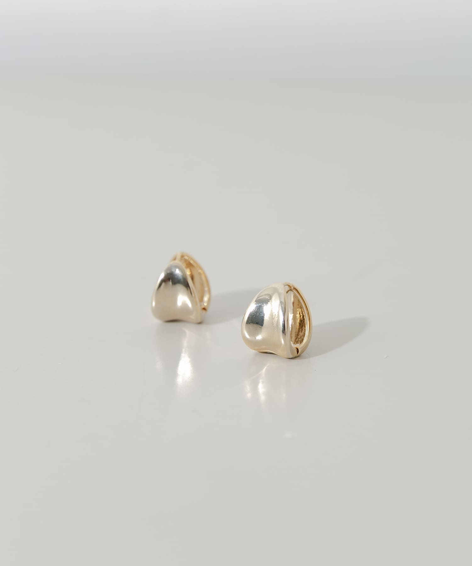 メタルワンタッチピアス GLD -