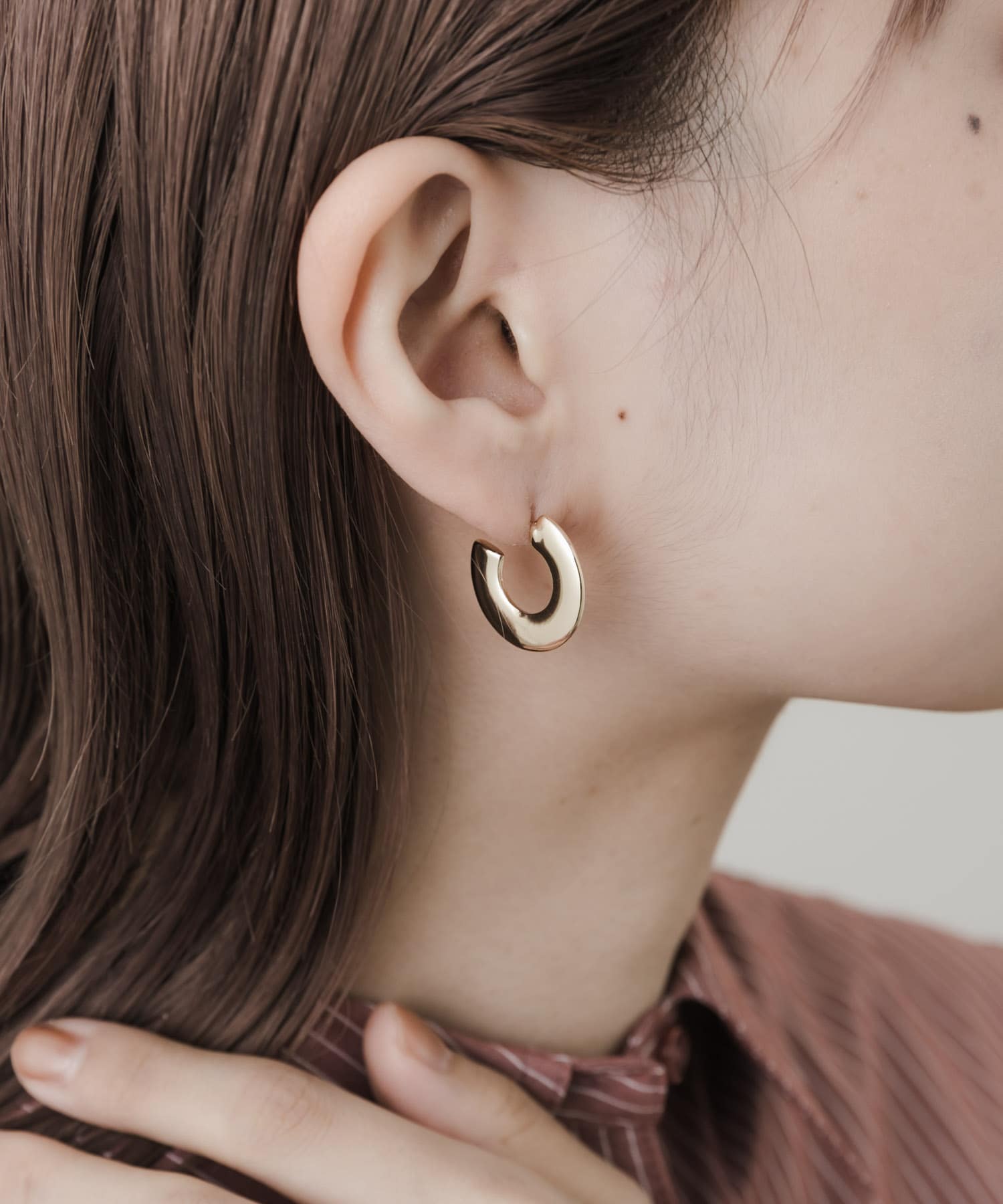 スィンフープピアス GLD -