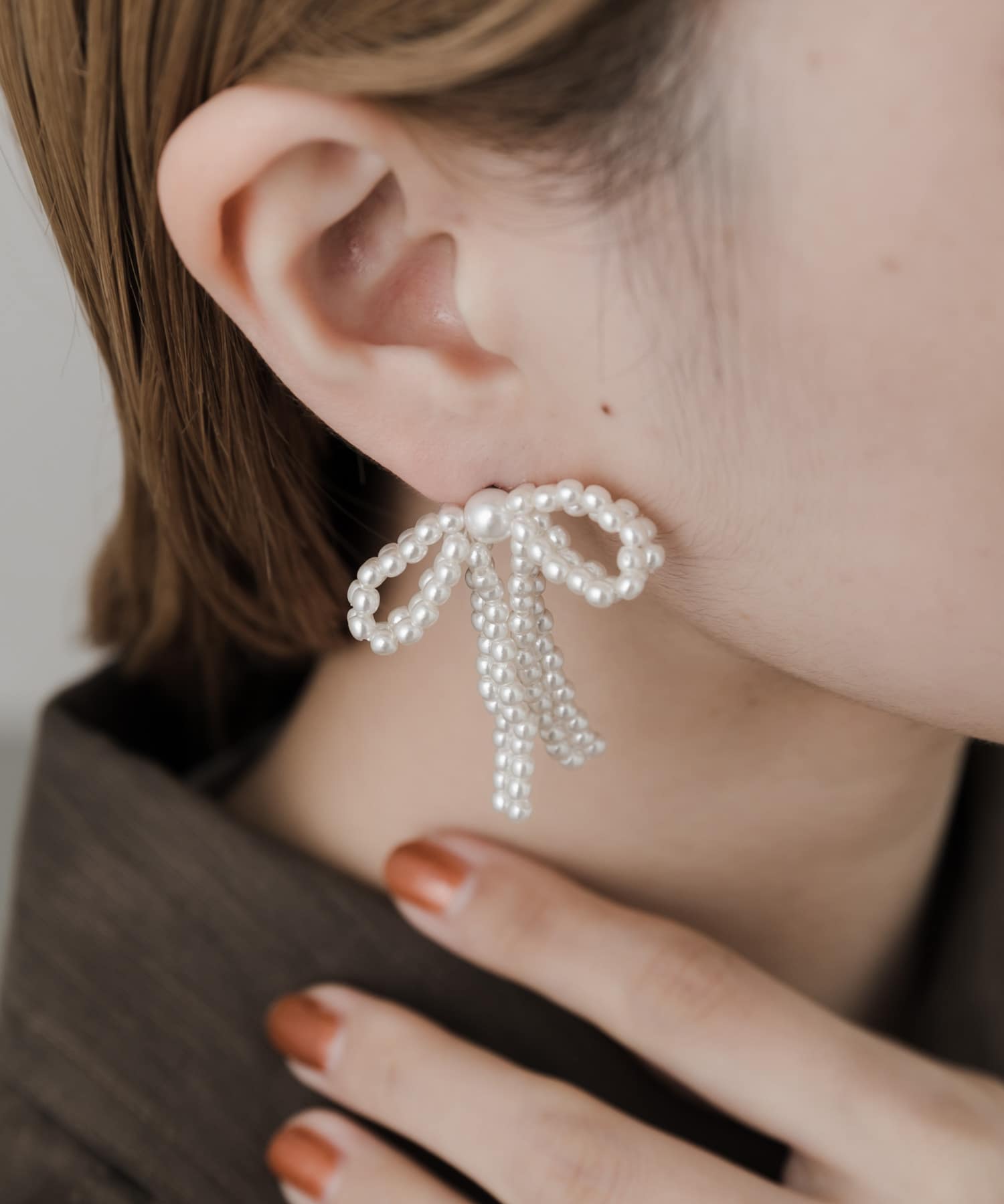ダブルパールリボンピアス IVO -
