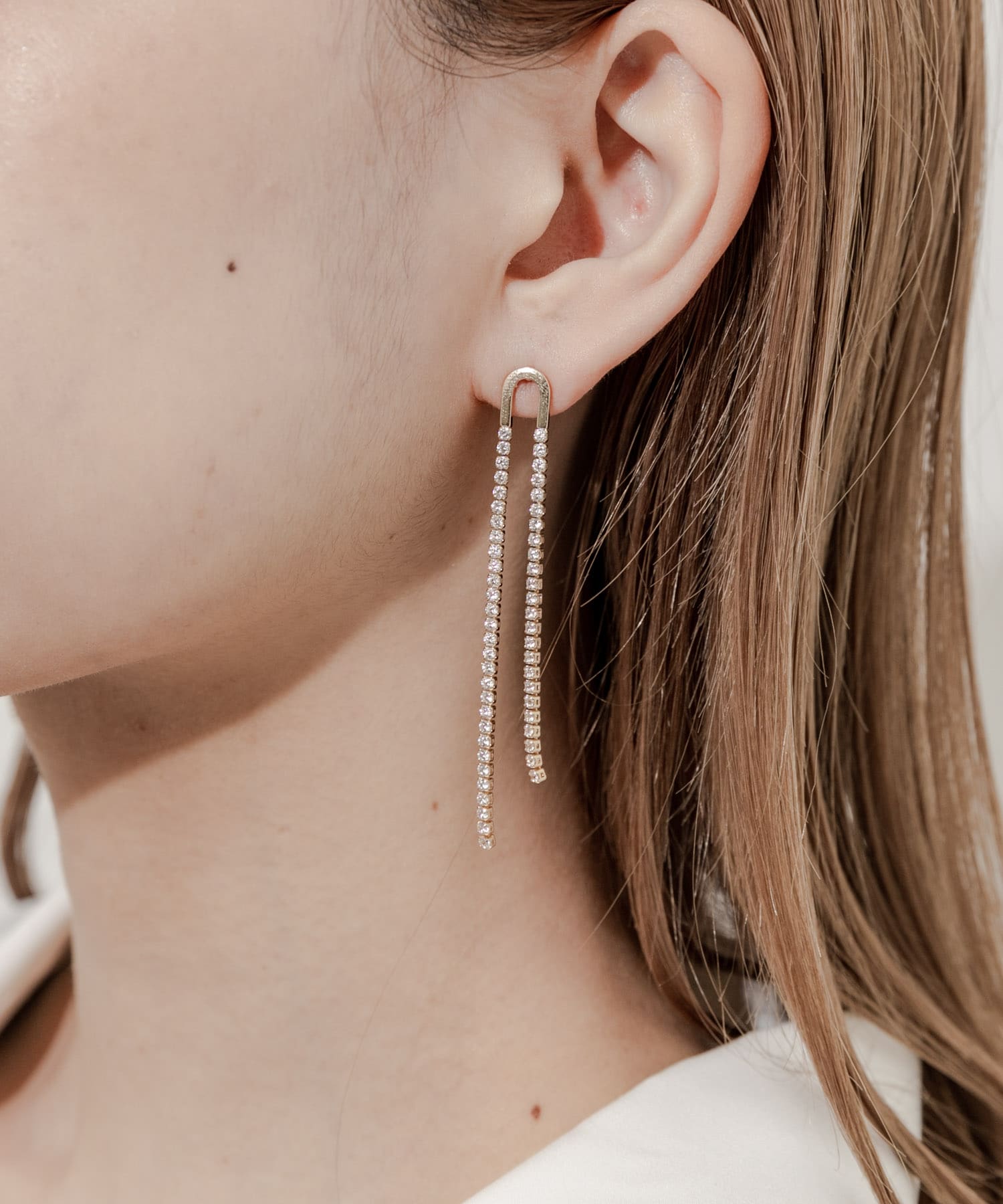 ビジューロングチェーンピアス GLD -