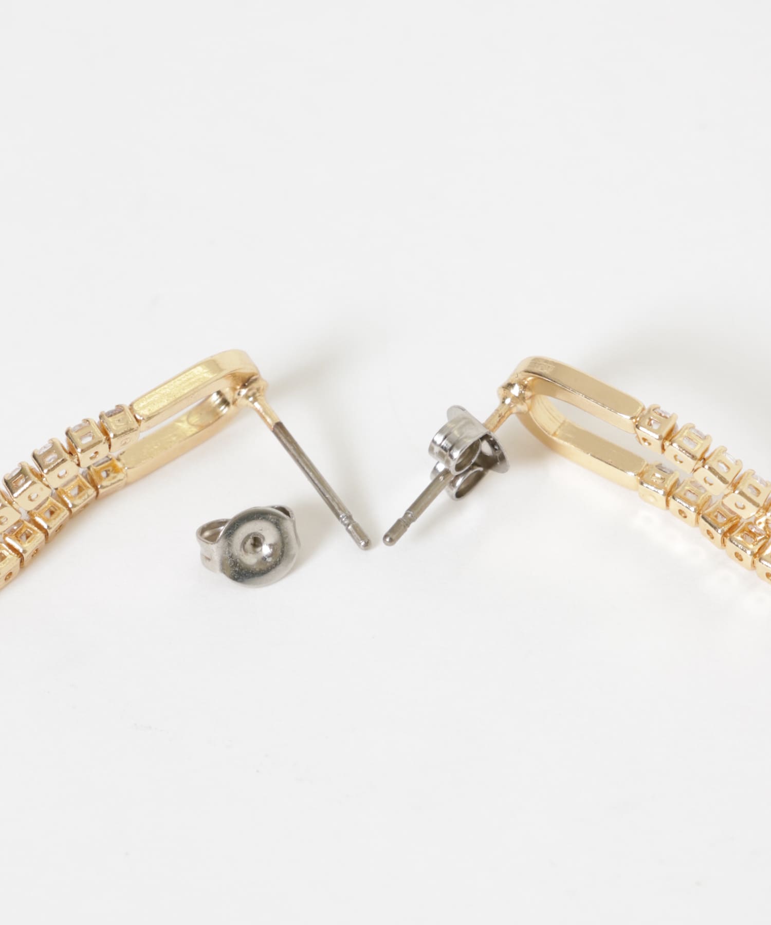 ビジューロングチェーンピアス GLD -