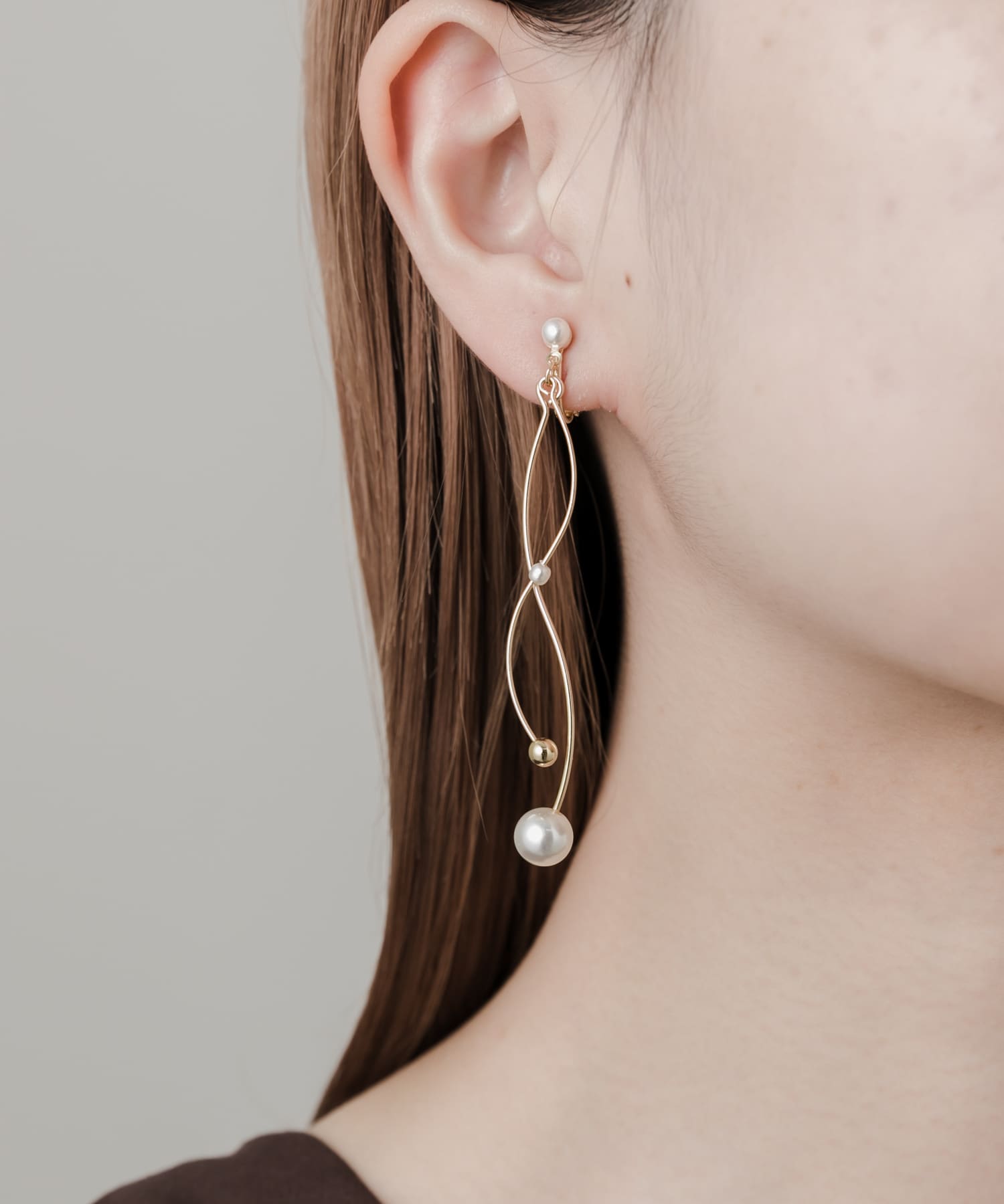 パールウェーブイヤリング