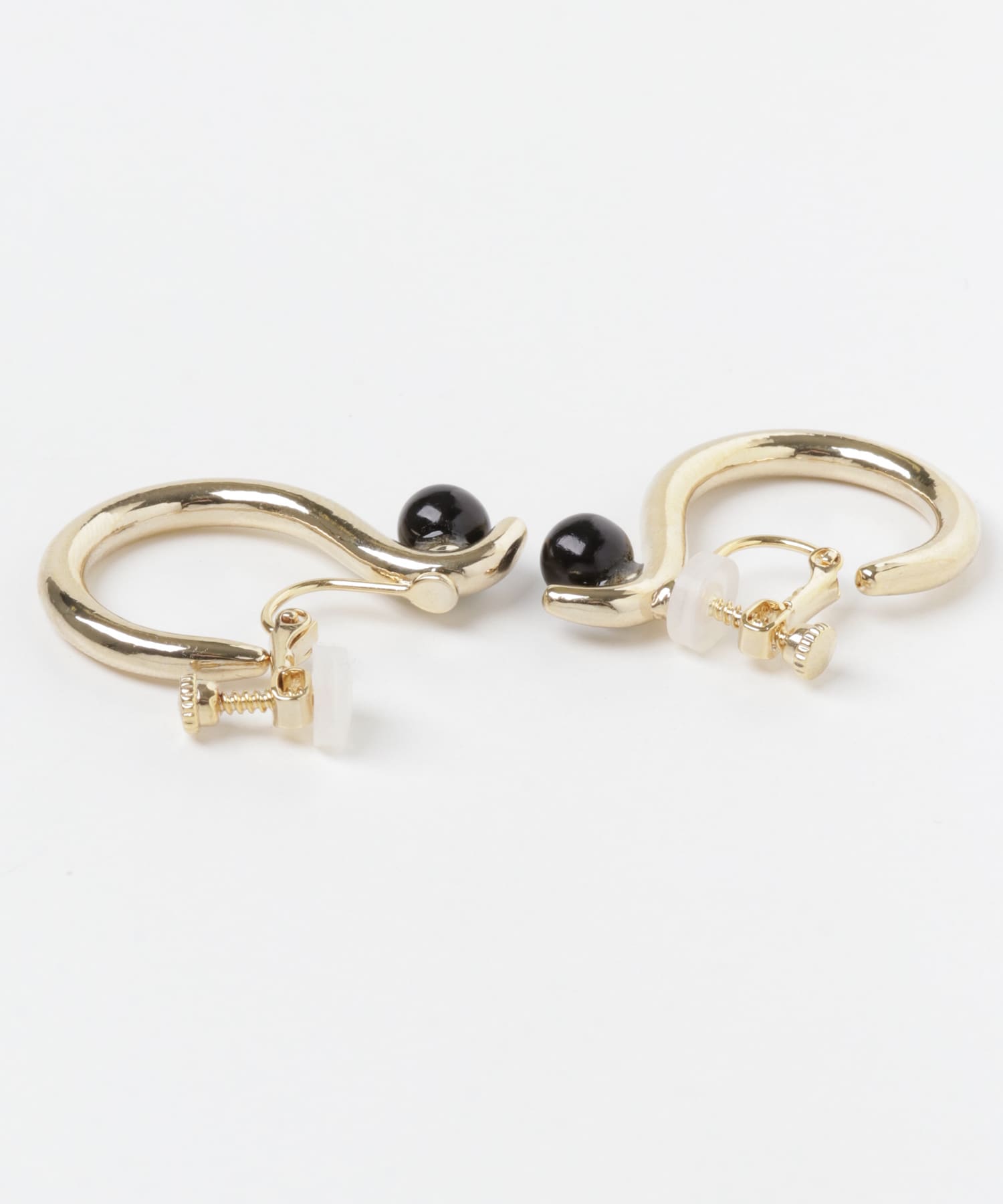 アクリルパールイヤリング GLD/BLK -