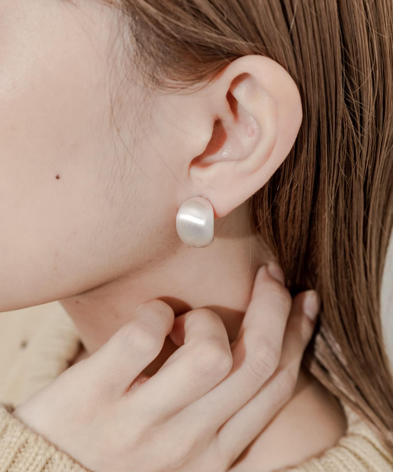 プックリメタルマットイヤリング SLV -