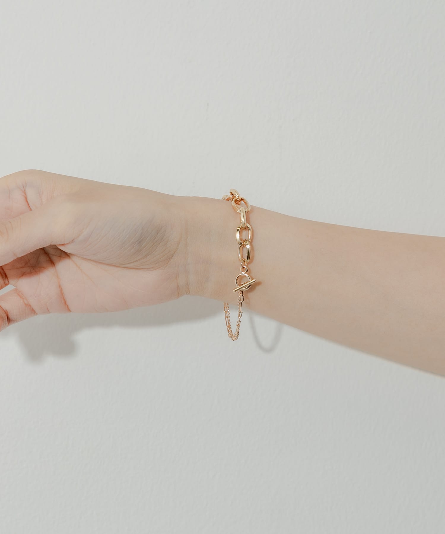 チェーンキリカエマンテルブレスレット GLD -