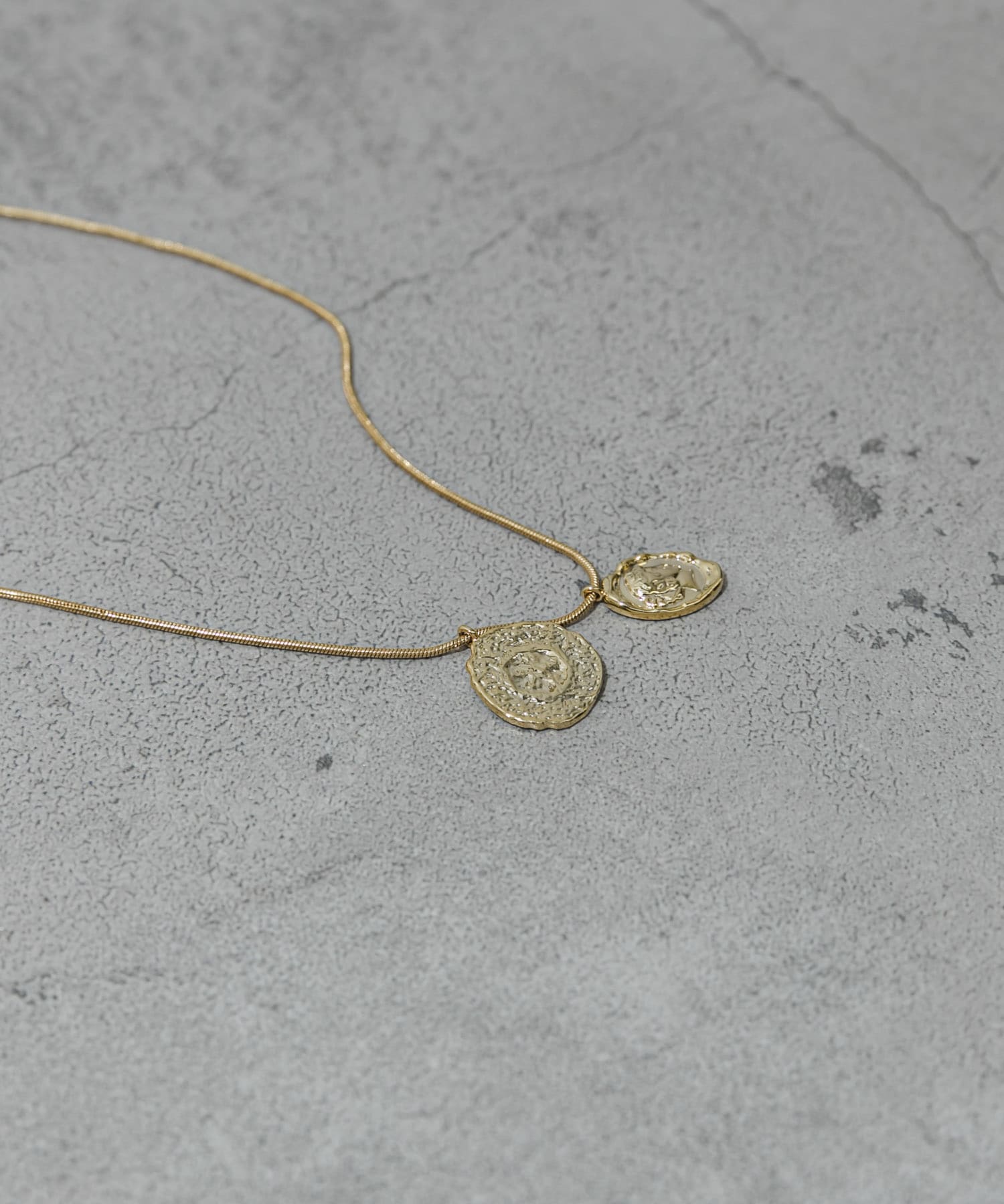 ダブルコインスライドネックレス GLD -