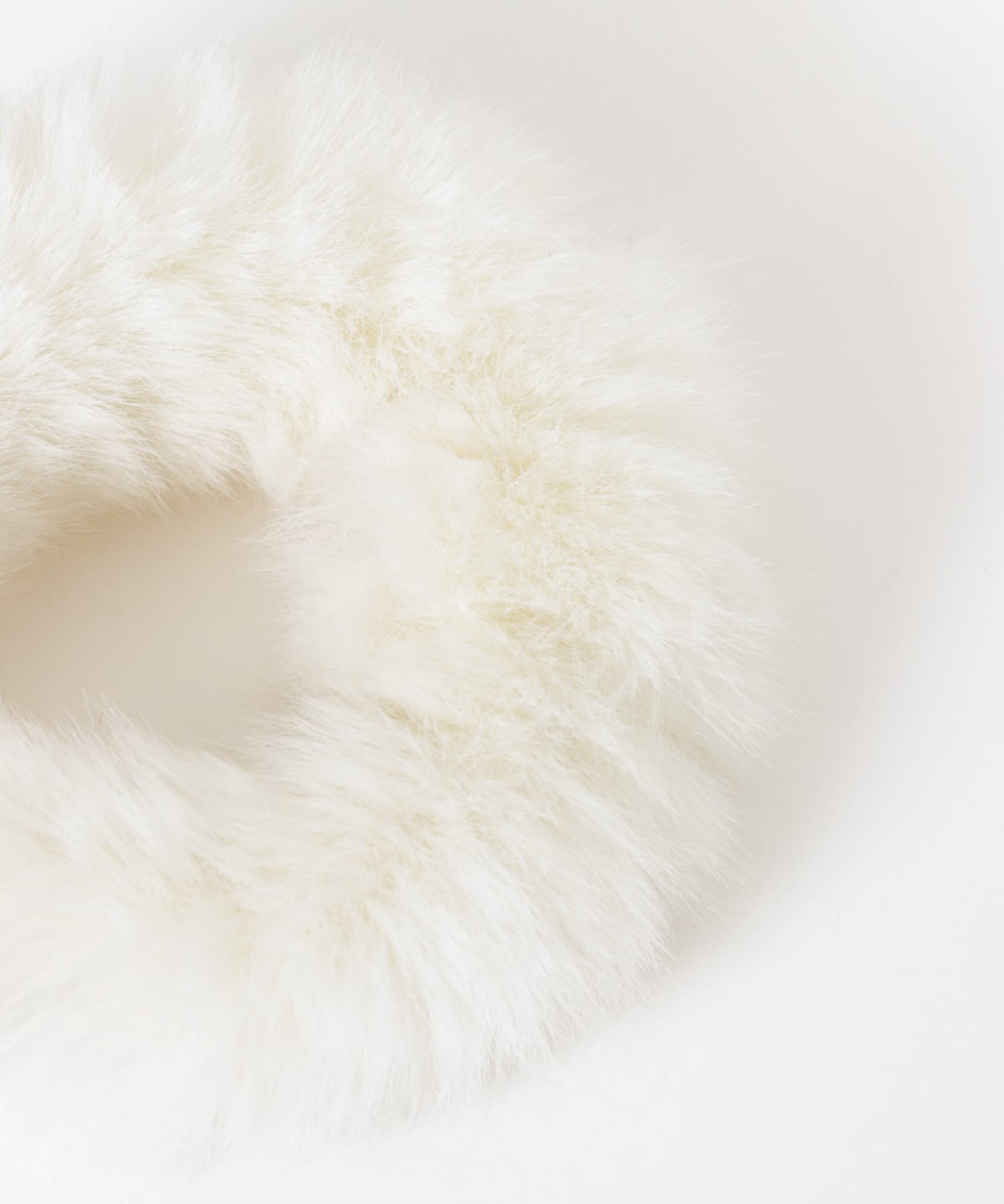 ファーシュシュ WHT -
