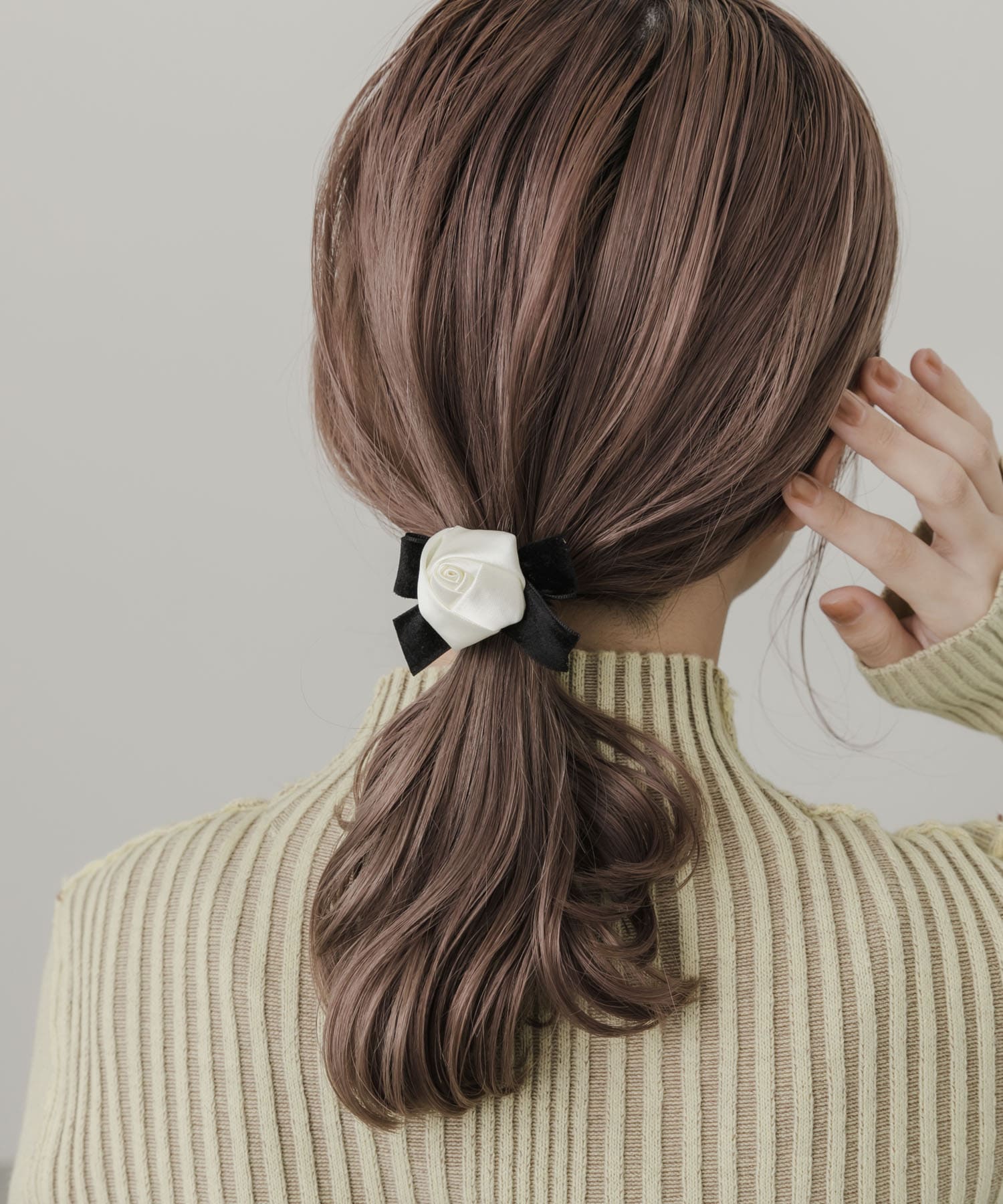 ローズリボンヘアカフ IVO -