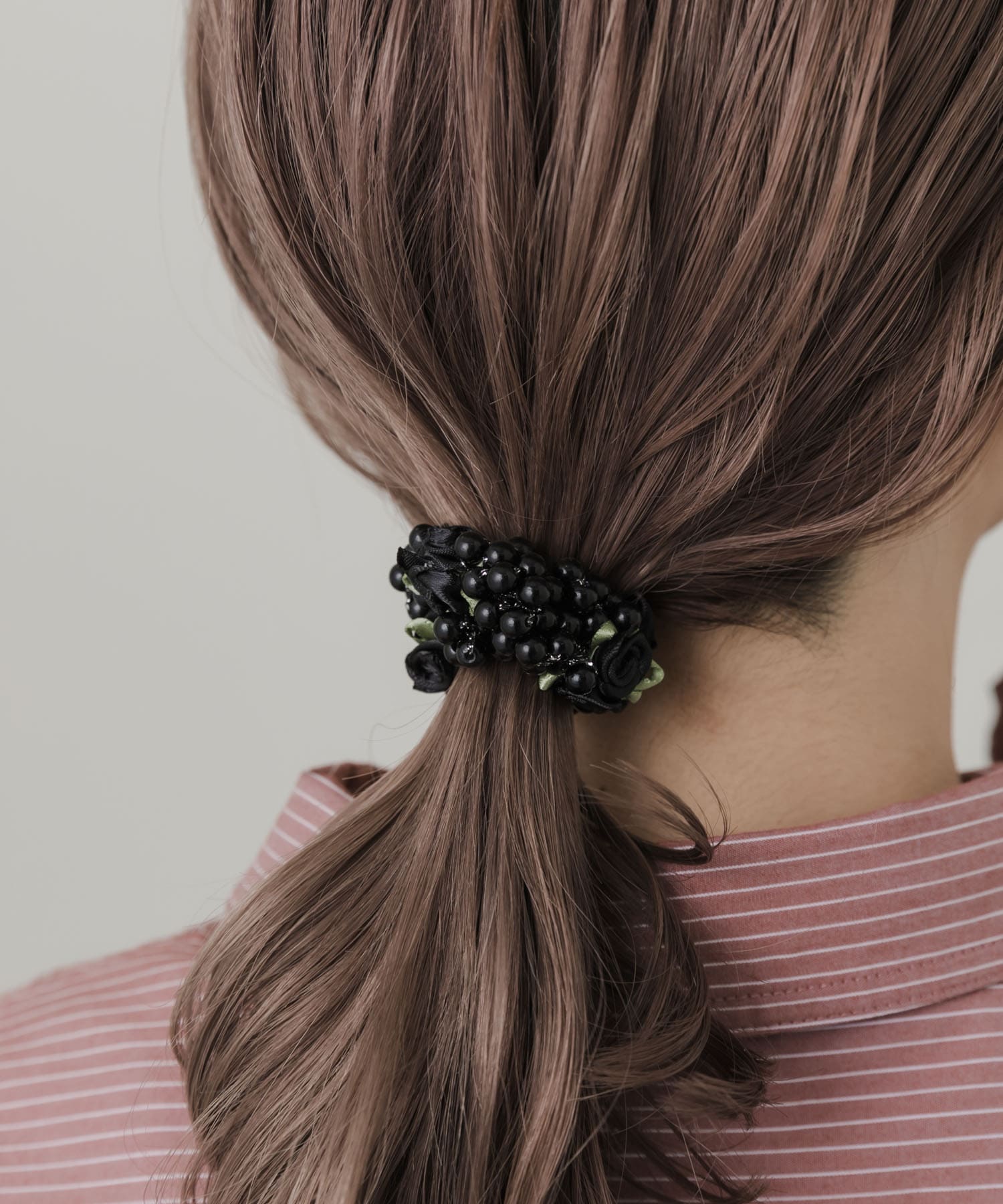 グレインローズボリュームヘアポニー BLK -