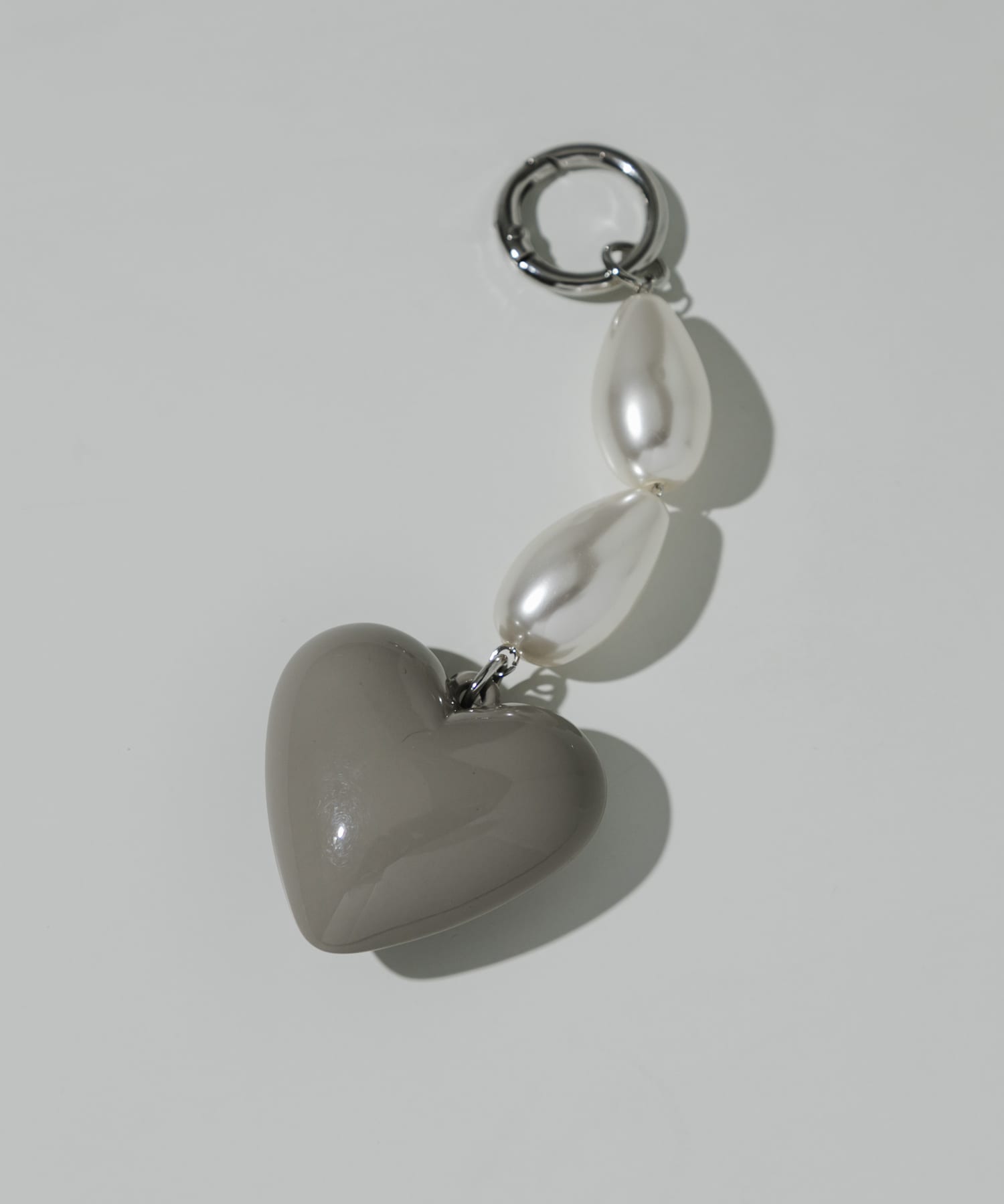 プランプハートパールキーチェーン GRY -