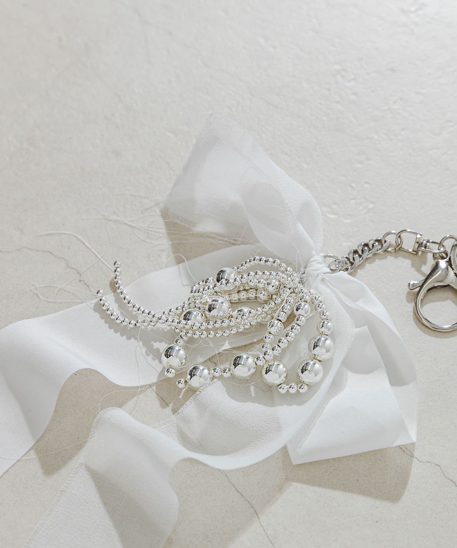 メタルリボンコンビキーチェーン WHT/SLV -