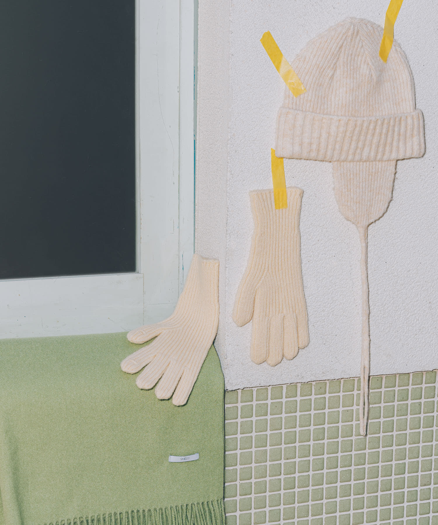 ホールタッチニットグローブ IVO -